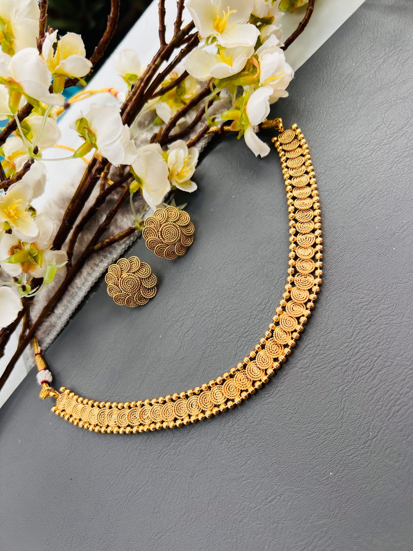 Sania gold plated necklace set
