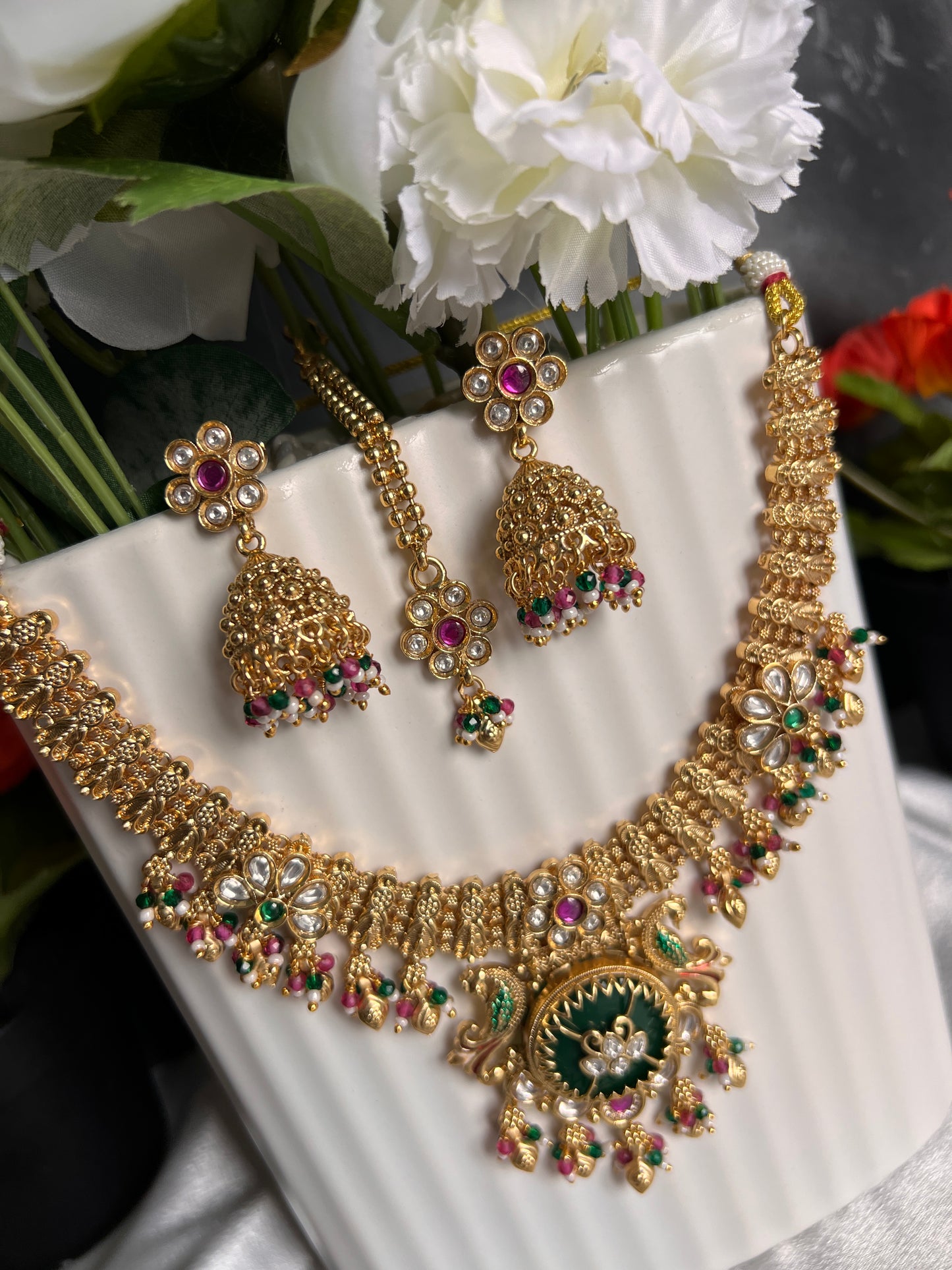 Jivika Heritage necklace set
