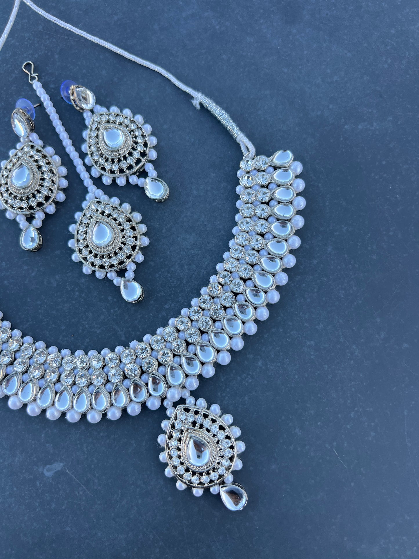 Chandni necklace set