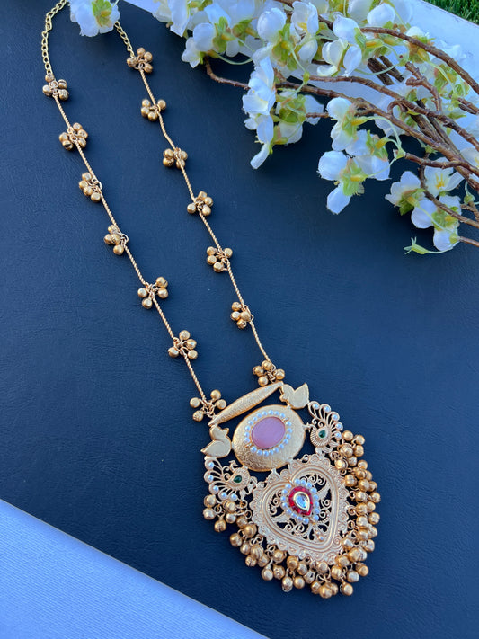 Nishvi long necklace