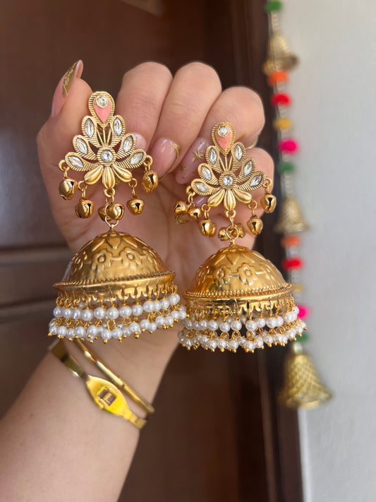 Samayra Kashmiri Jhumkas
