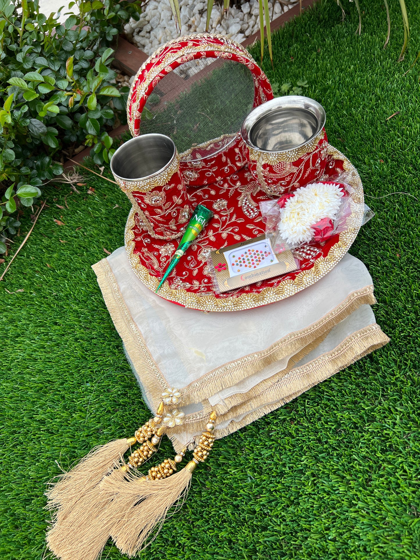 Karwa chauth Embroidered thali set