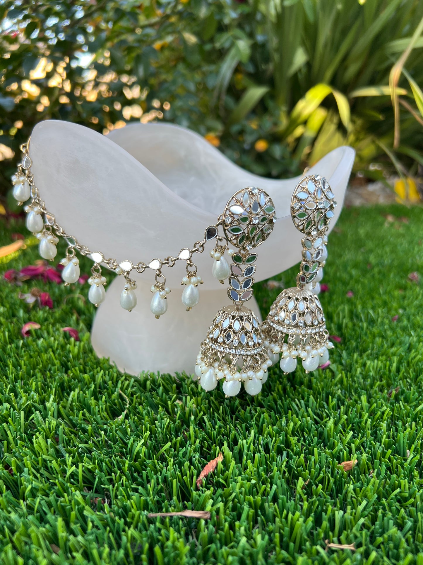 Sheesha bahubali earrings
