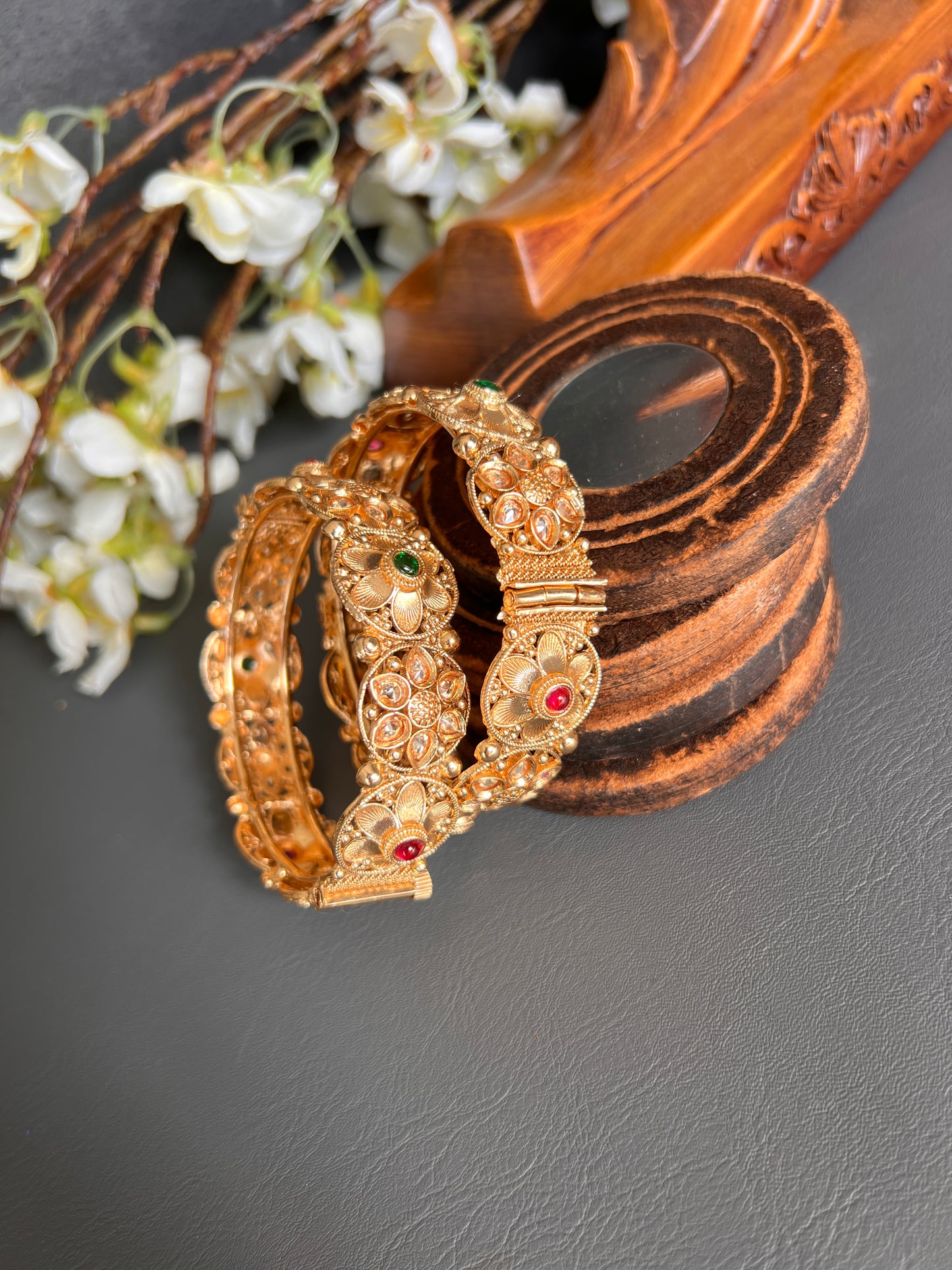 Zuri Antique gold plated Kadas