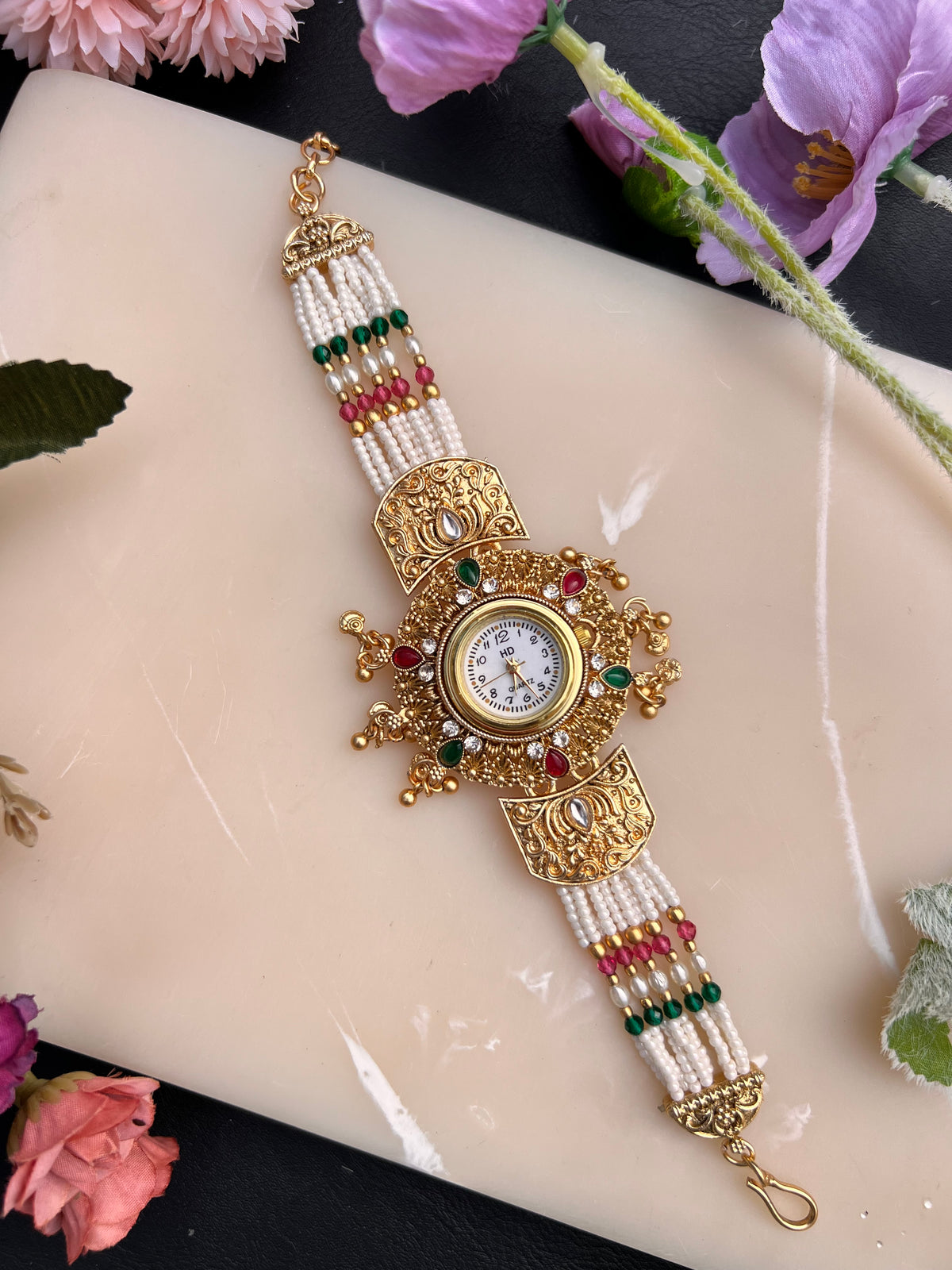 Siyara watch