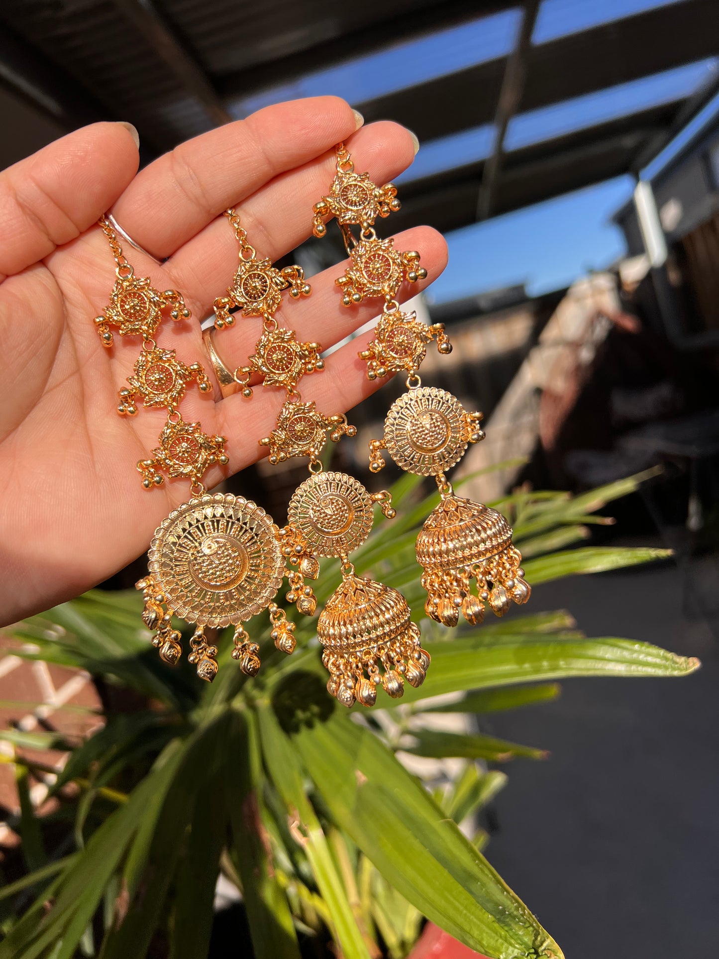 Sunakhi Sahara jhumki tikka set