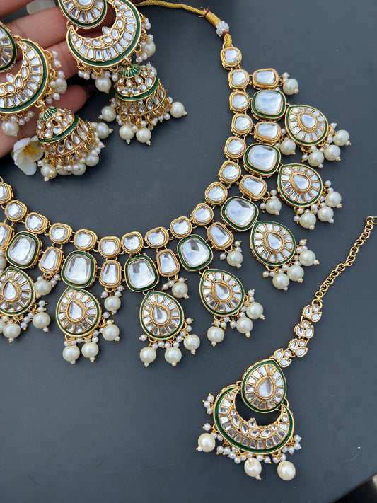 Vartika necklace set