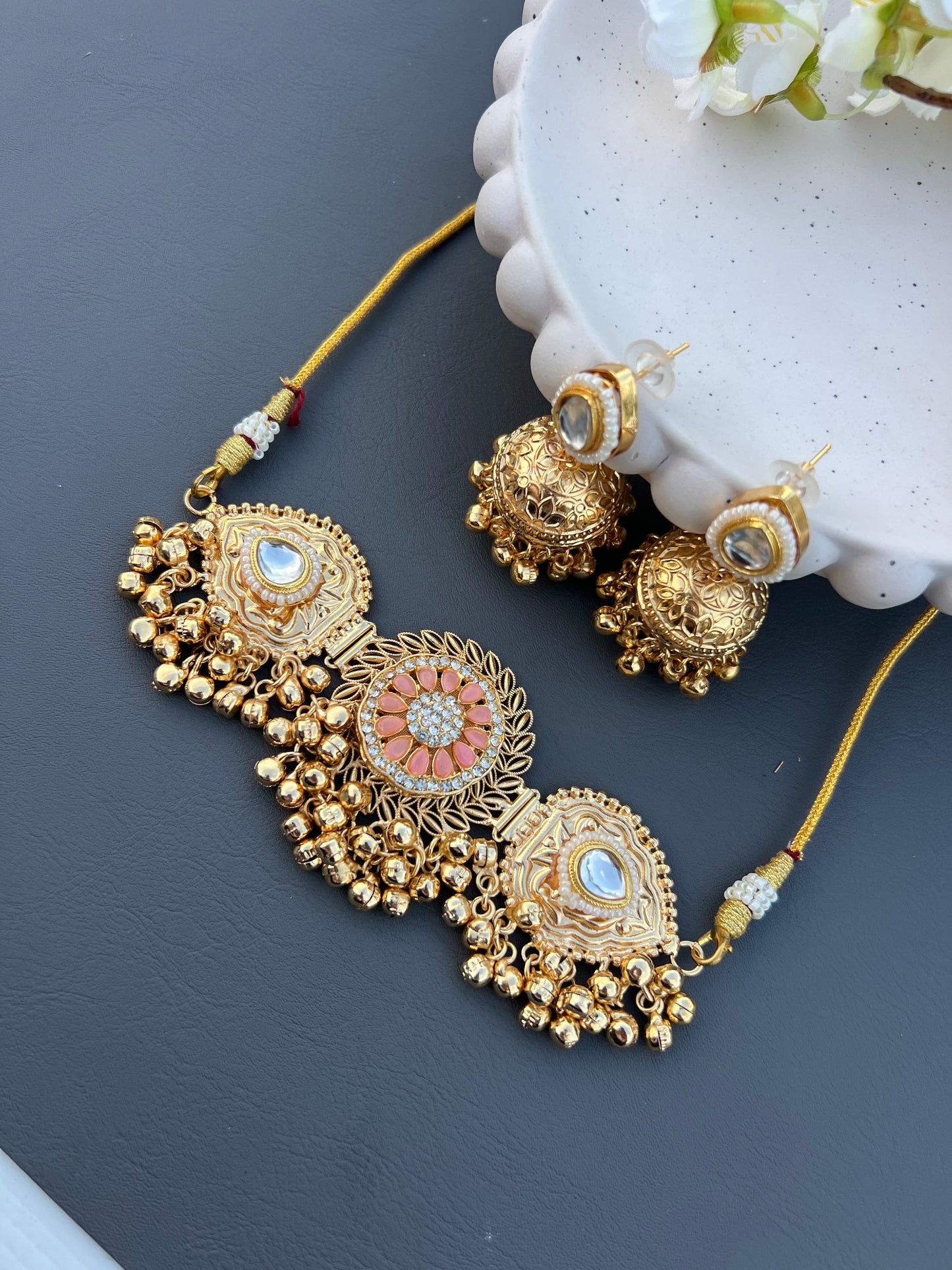 Sumi Kashmiri choker