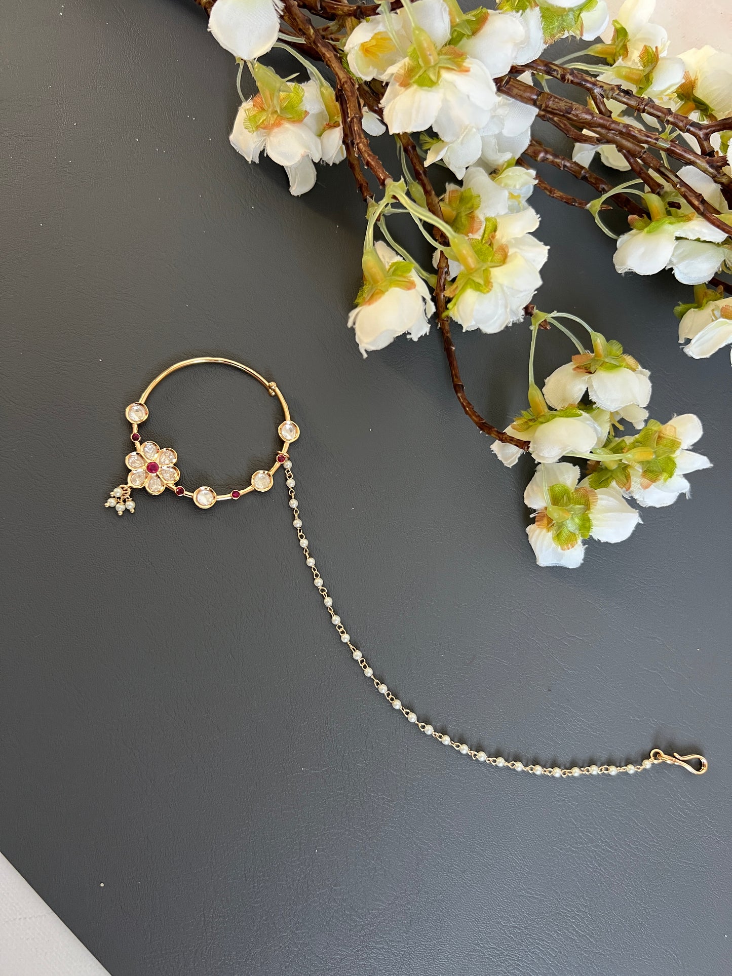 Nivika nose ring