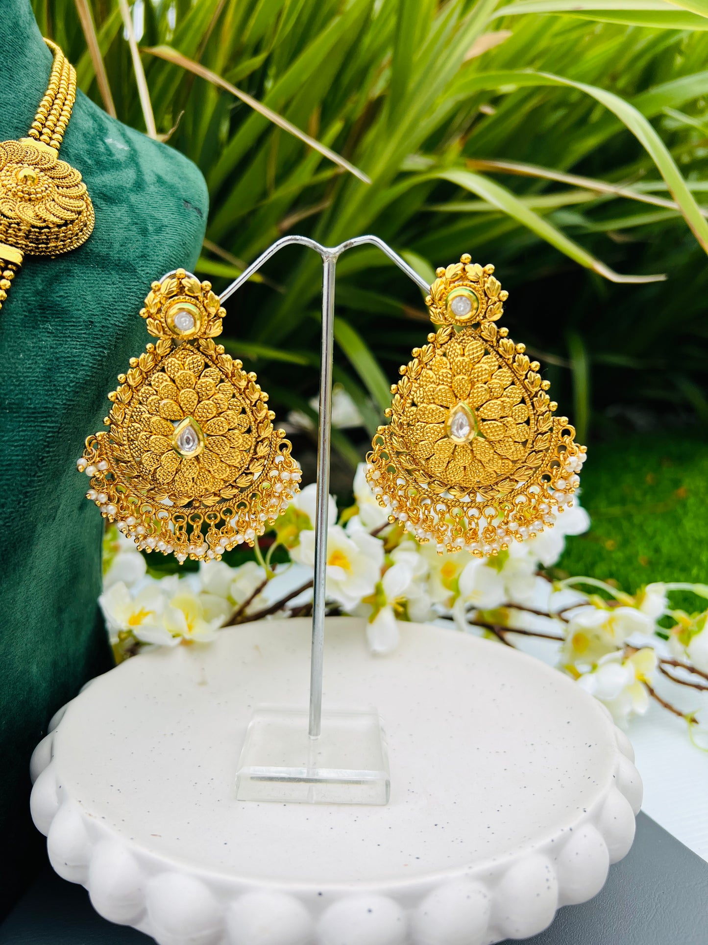 Arpita necklace set