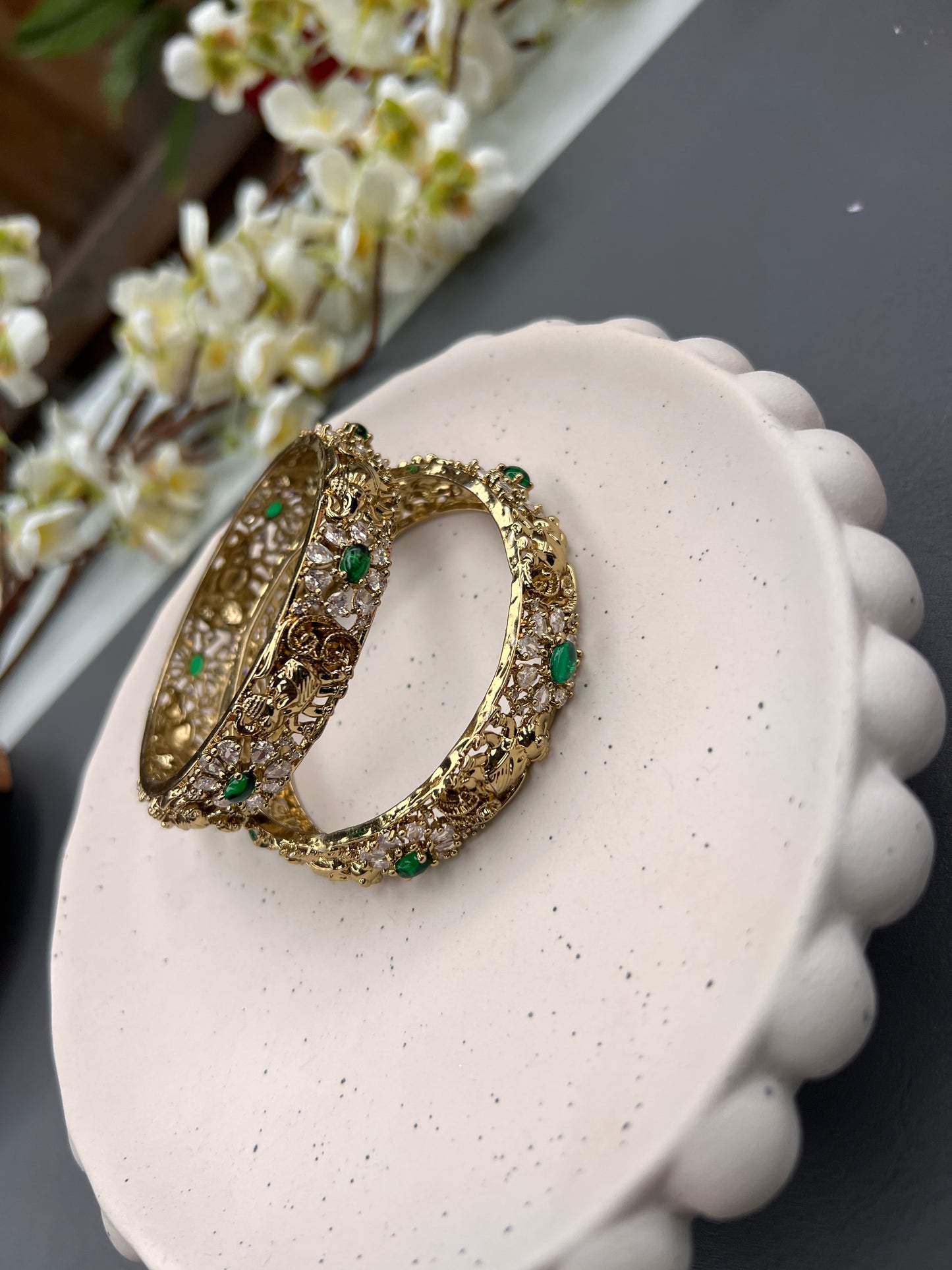 Rishika Premium Victorian Ad kadas