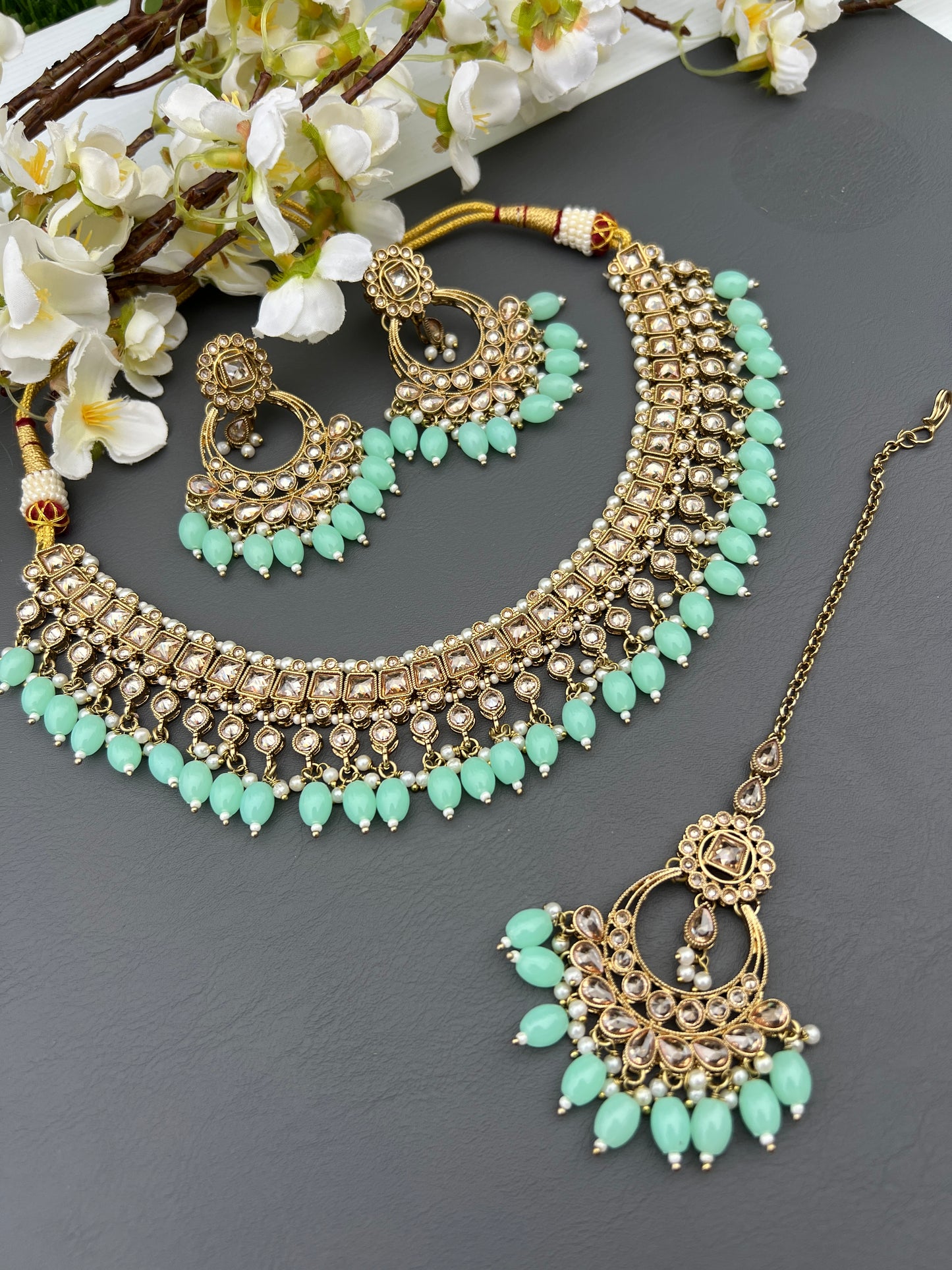 Kiara necklace set