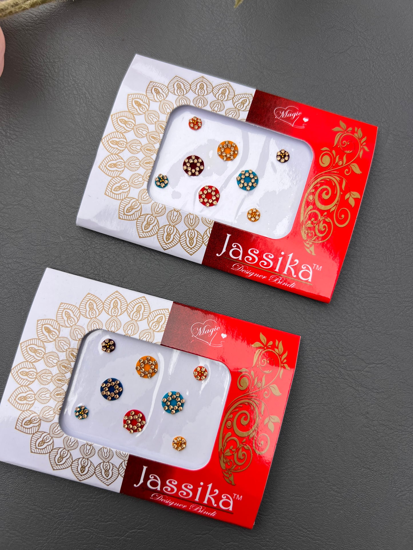 Aamya designer bindi card
