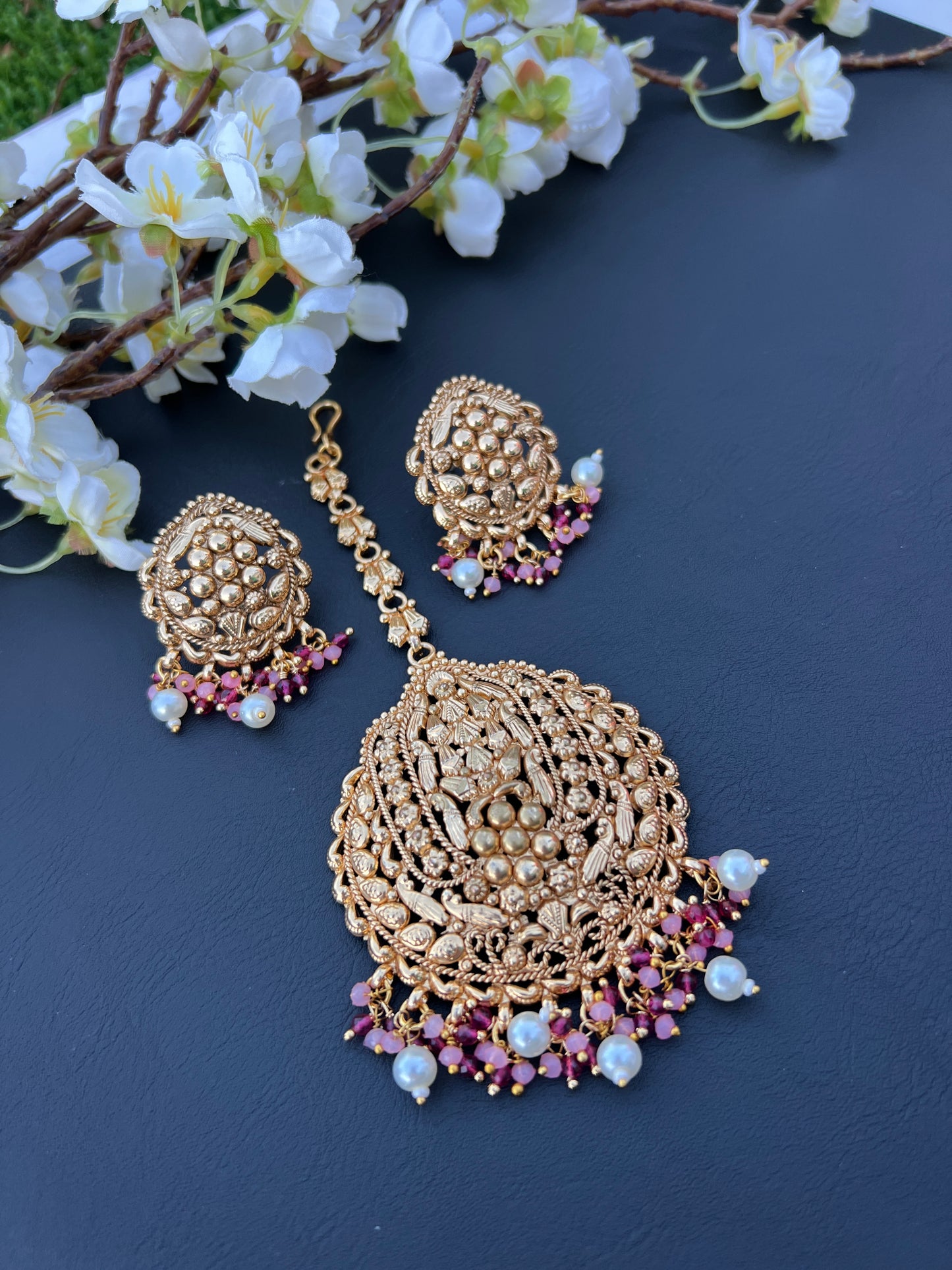 Sehar earrings tikka set