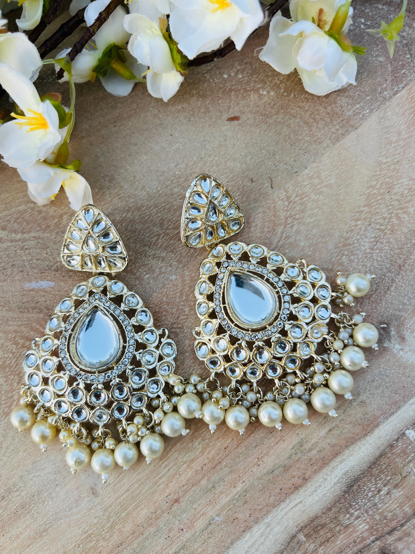 Roohi earrings