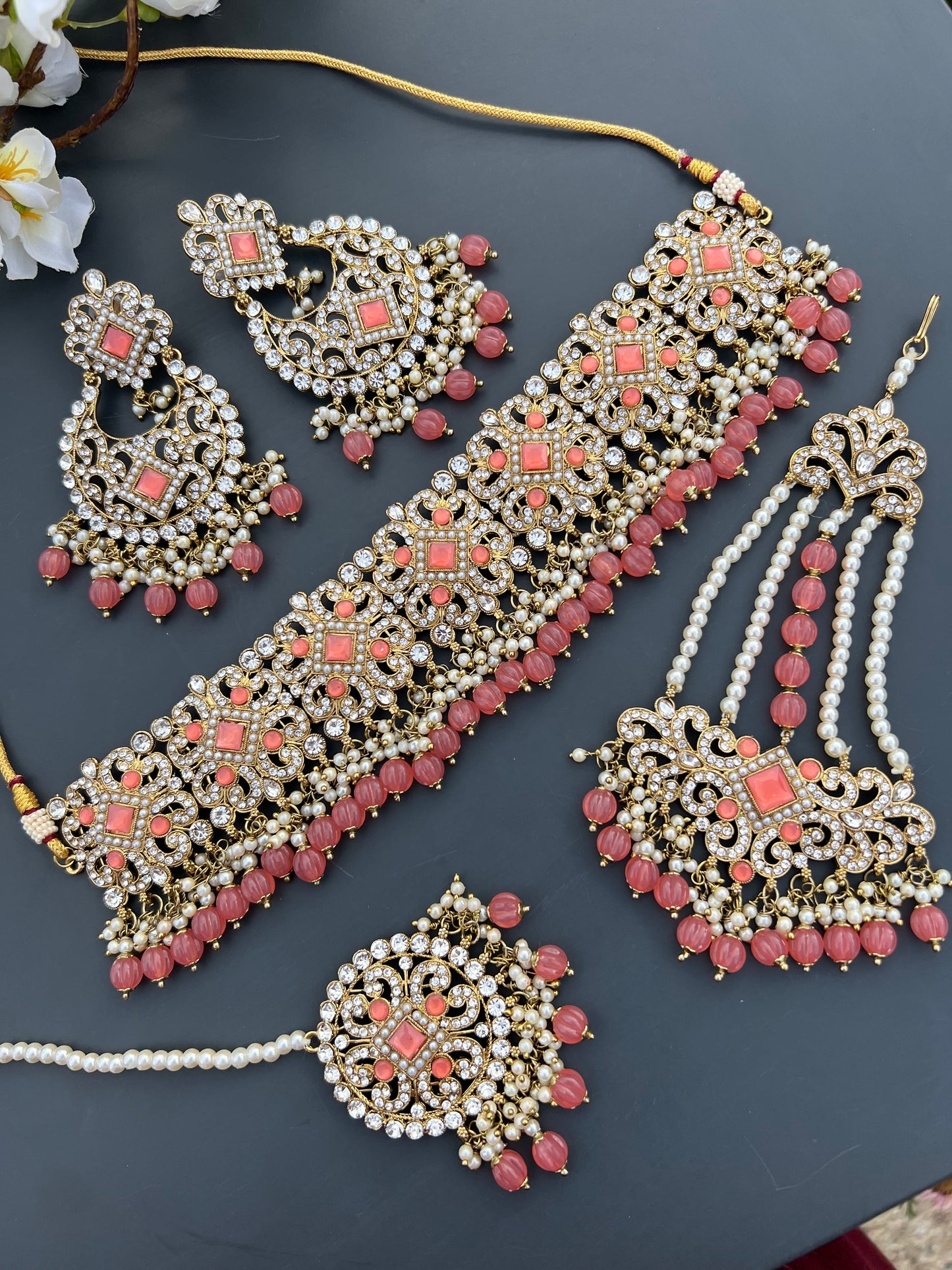 Shafa Necklace set