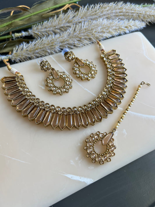 Raveena necklace set