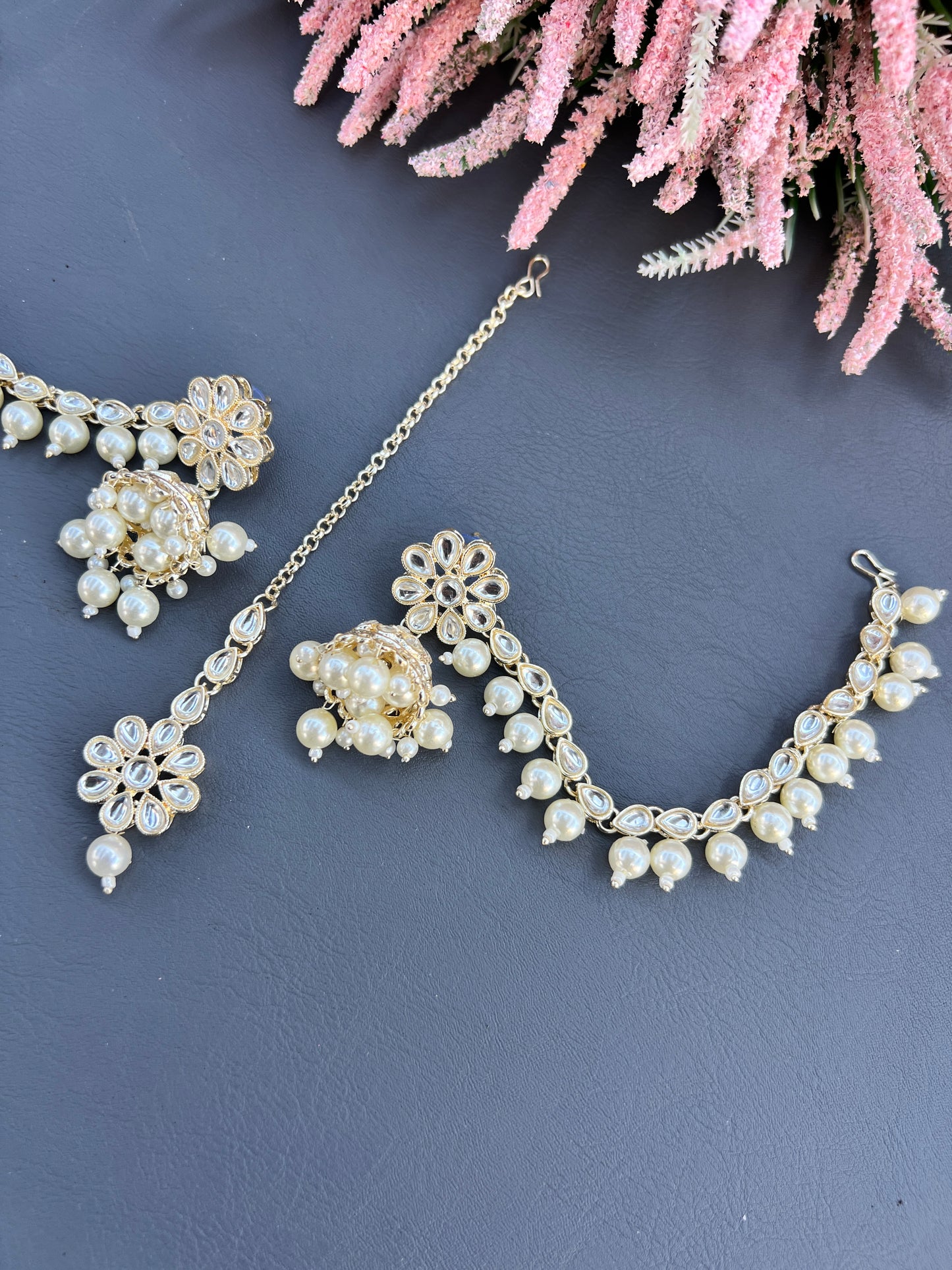 Rini Jhumki tikka set