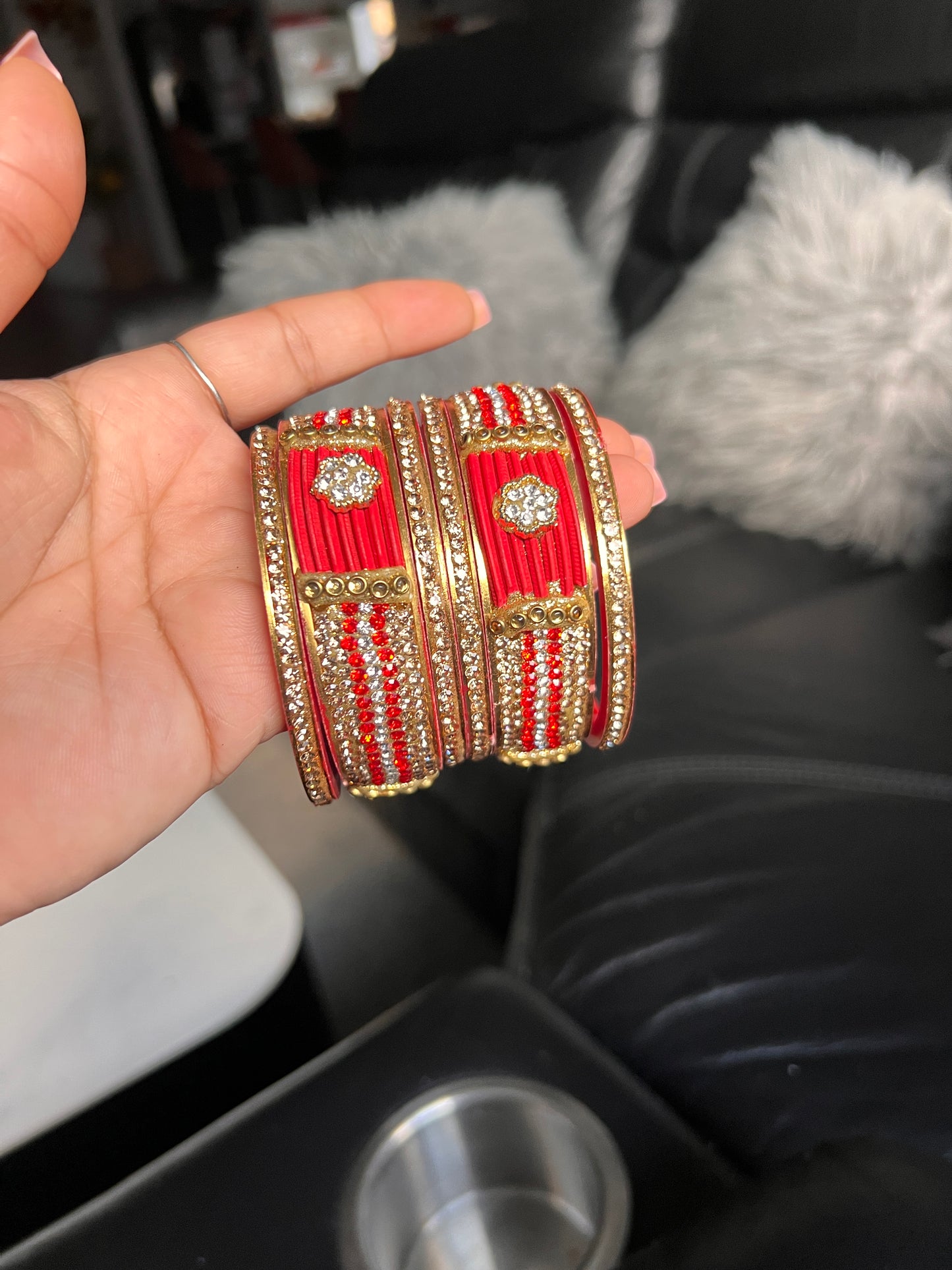 Laakh bangles set