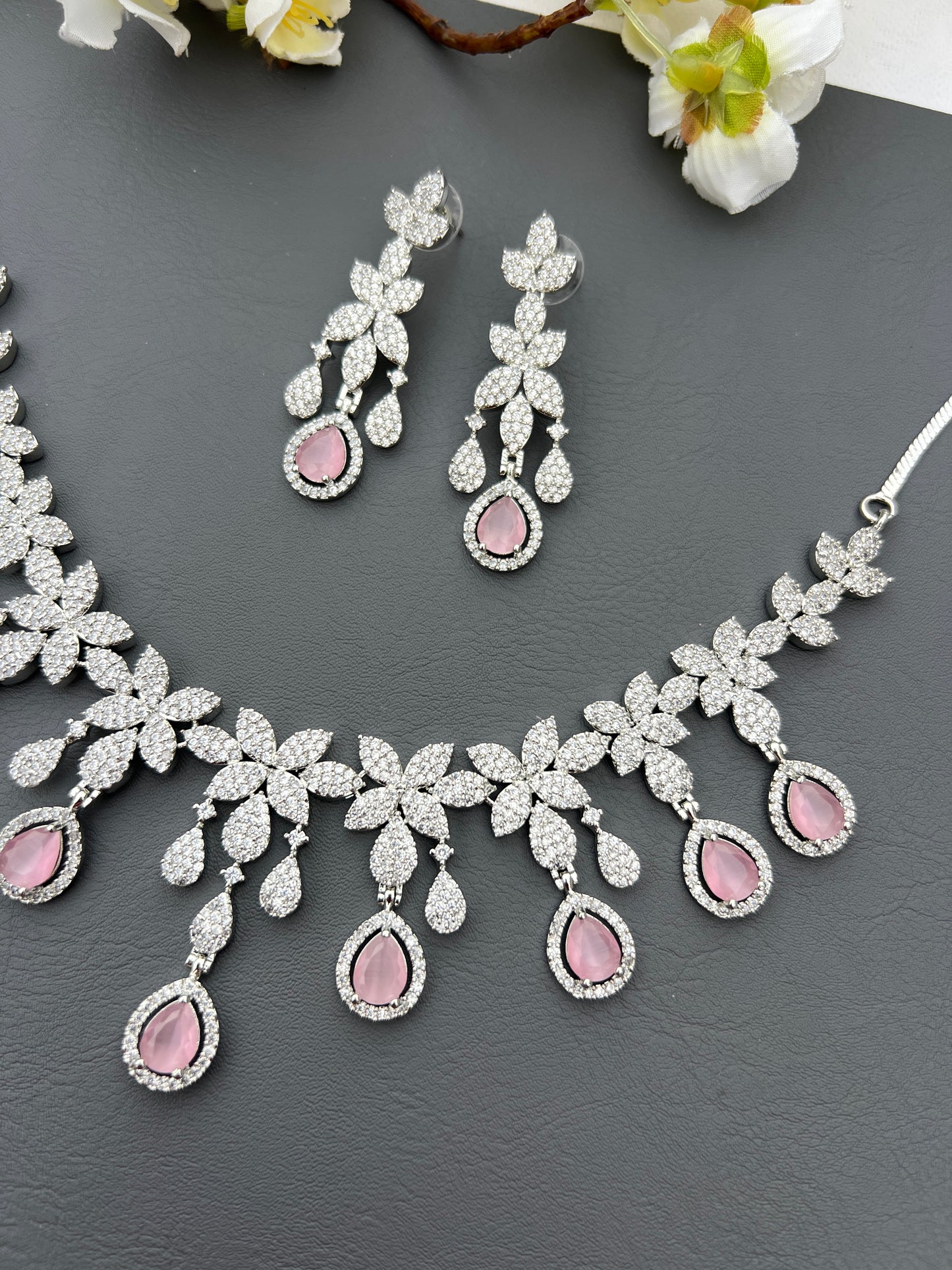 Zaina American diamond necklace set
