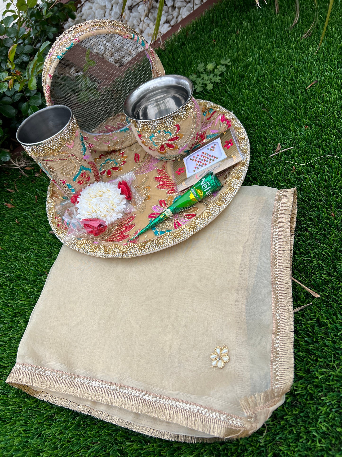 Karwa chauth Embroidered thali set