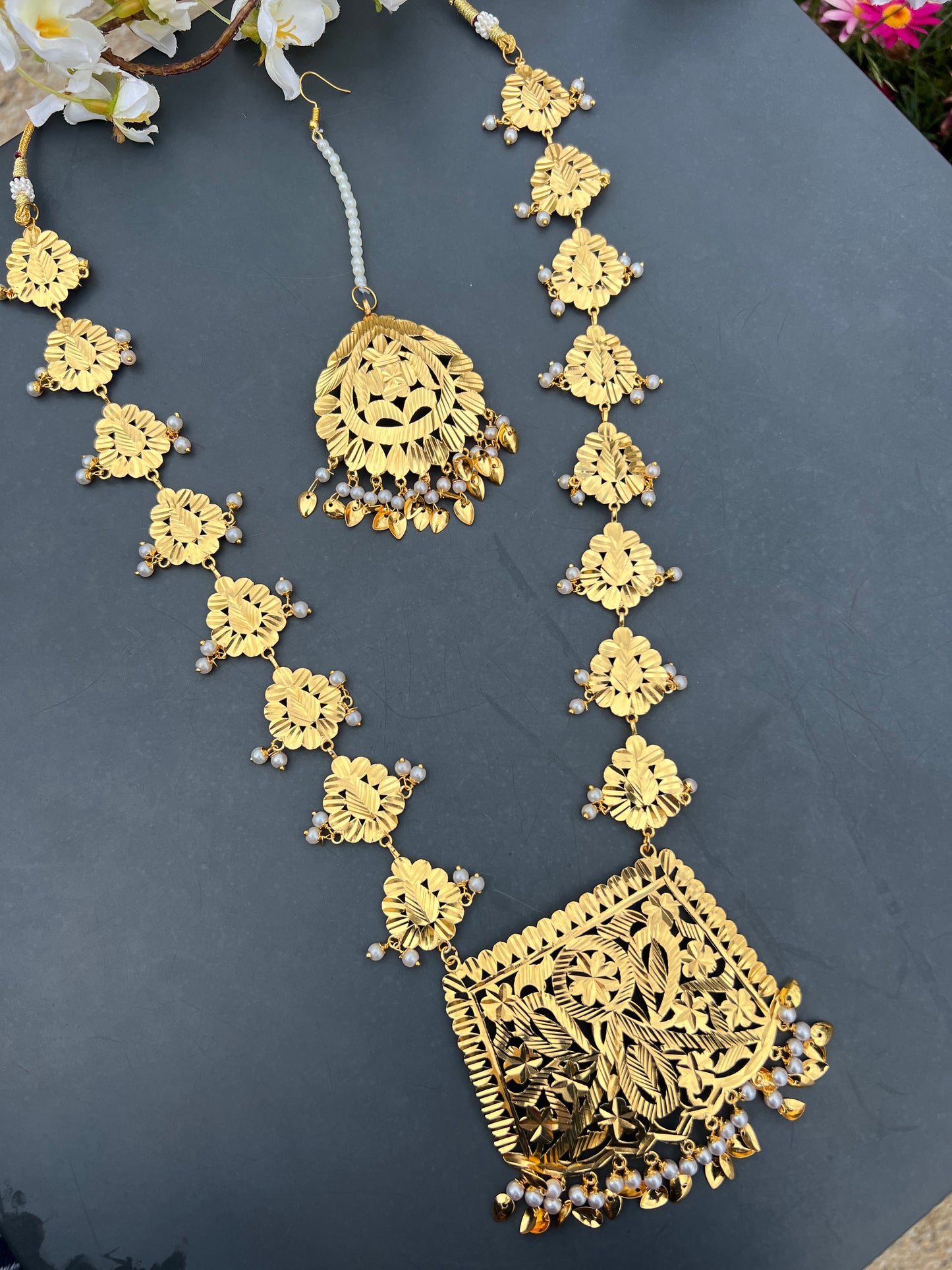 Mehar Raani haar