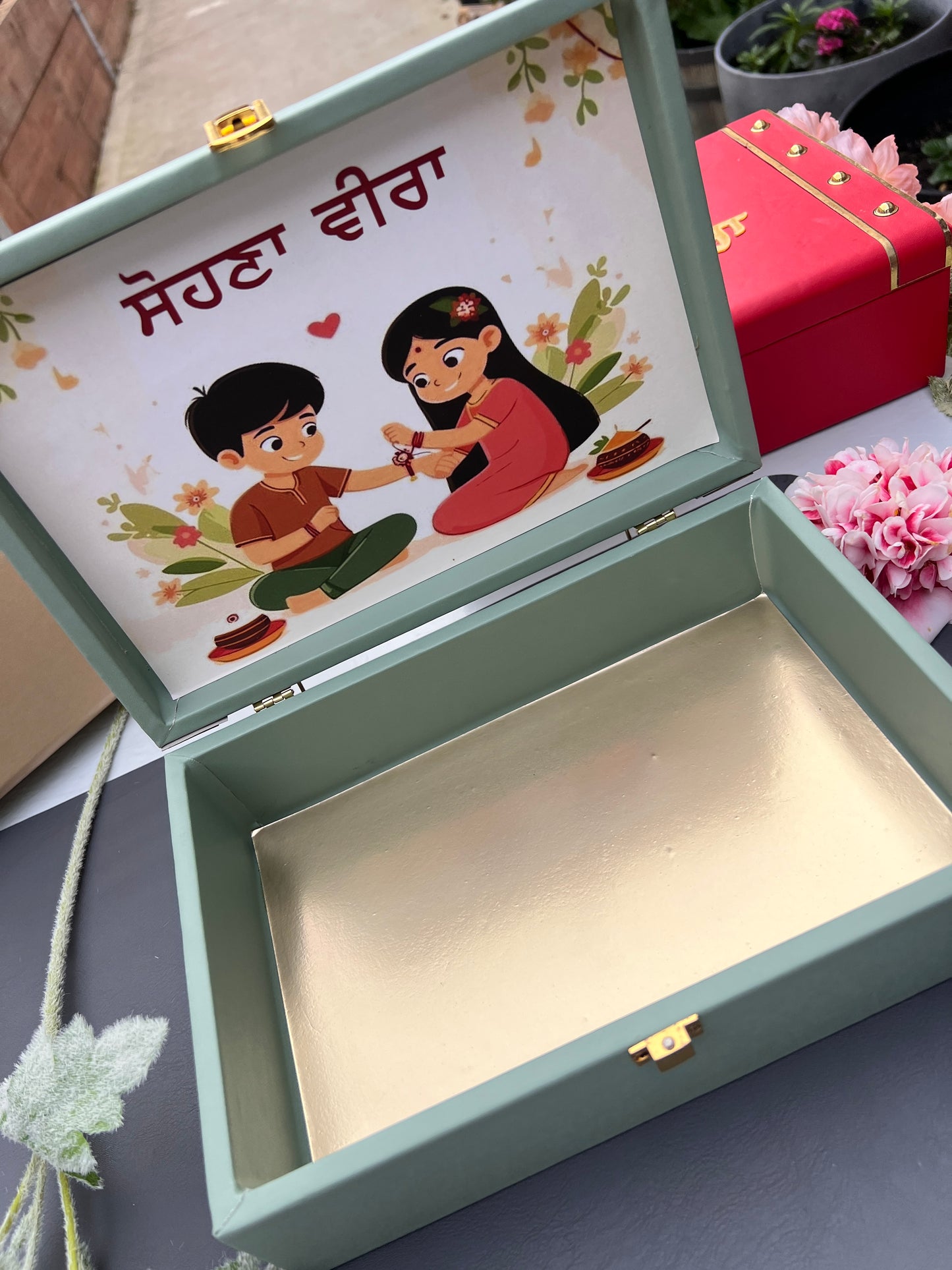 Premium Sohna veer Large size box ( empty)