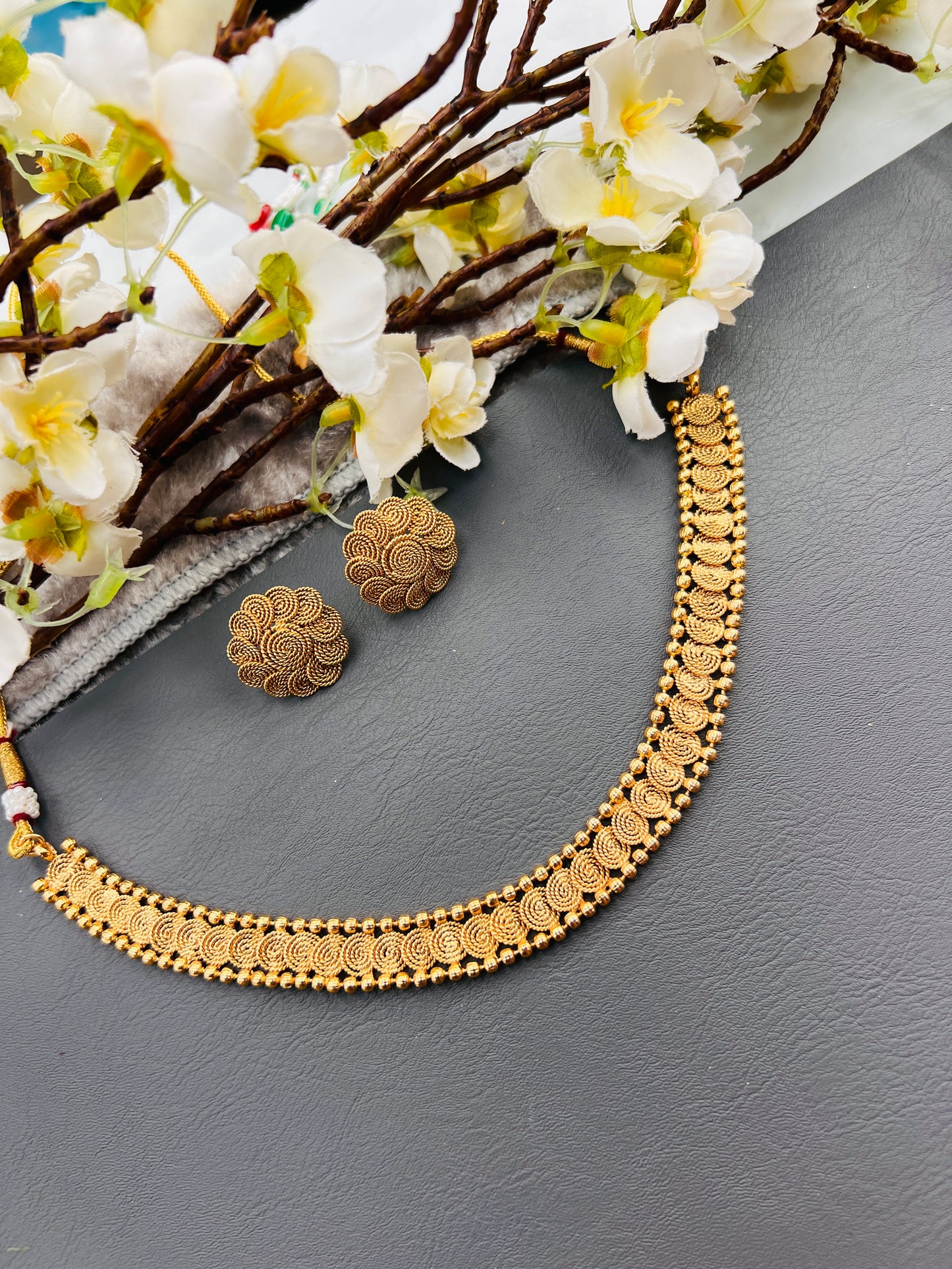 Sania gold plated necklace set