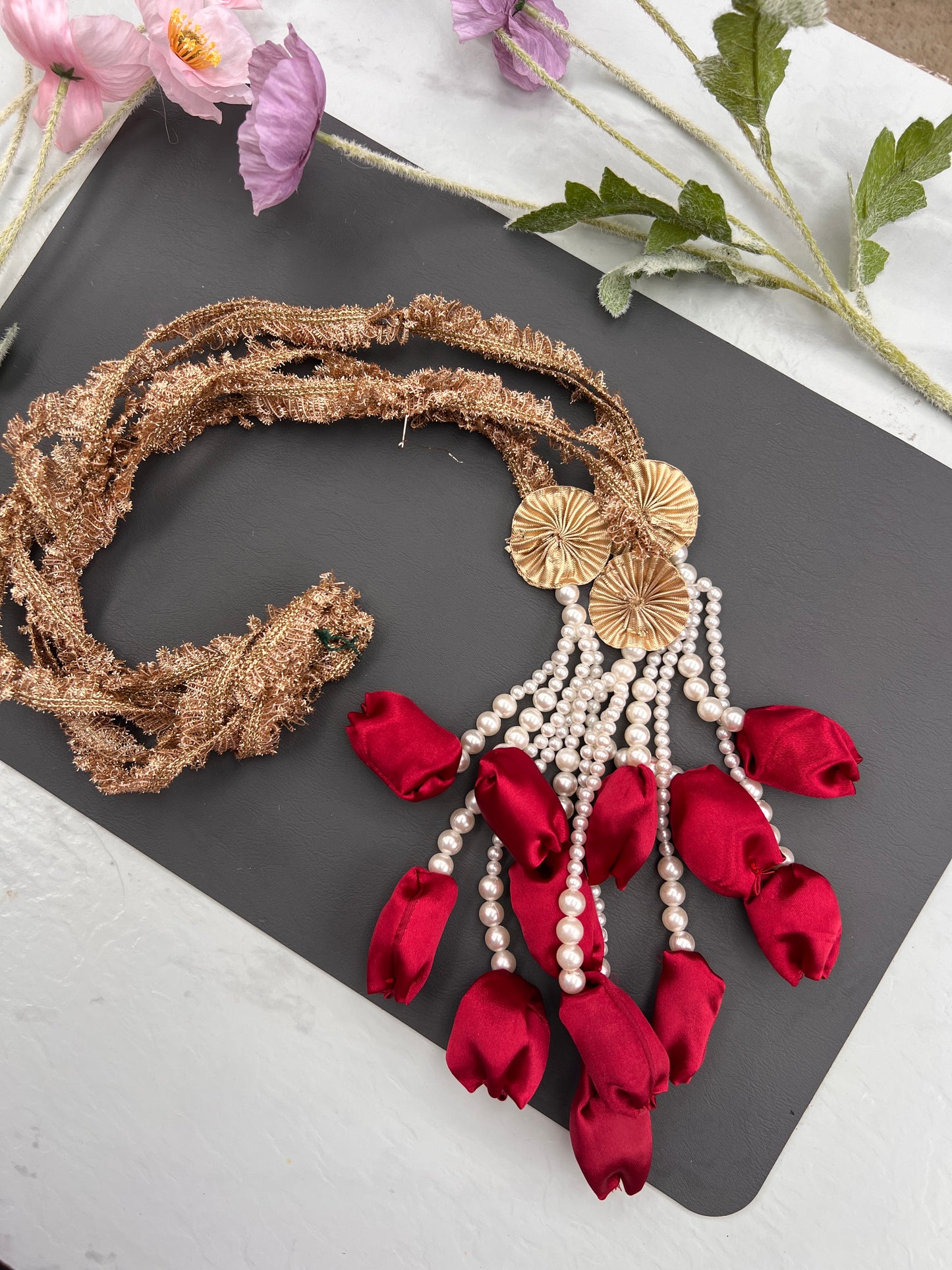 Red rose handmade parandis