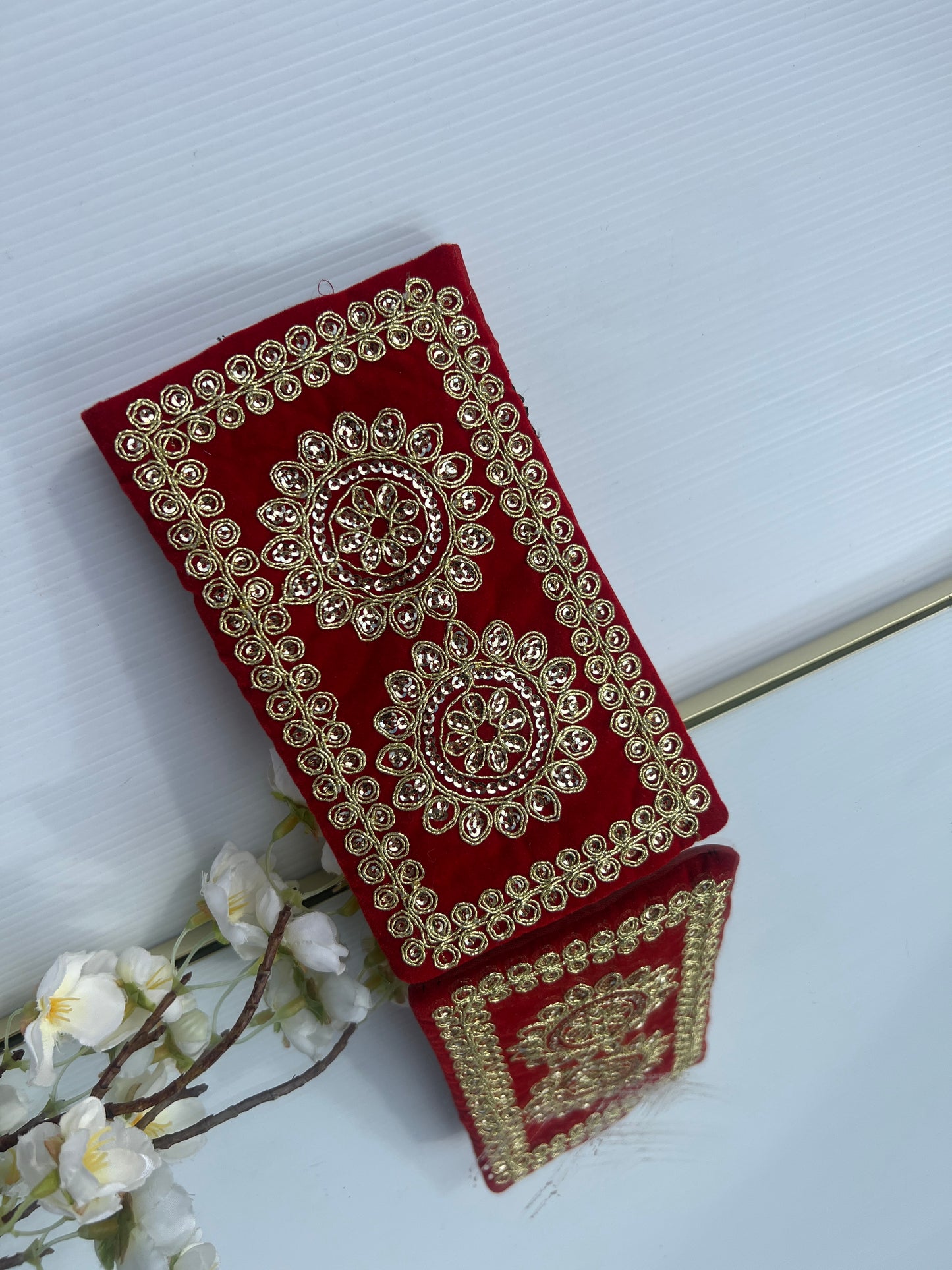 Batua bag