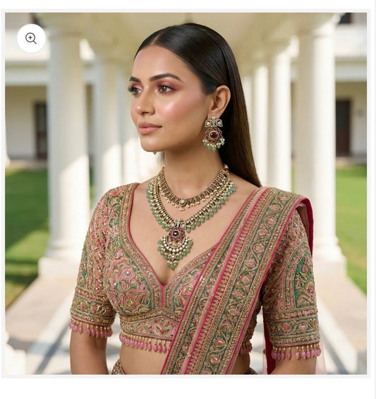 Sravya Pearl Victorian
Necklace Set