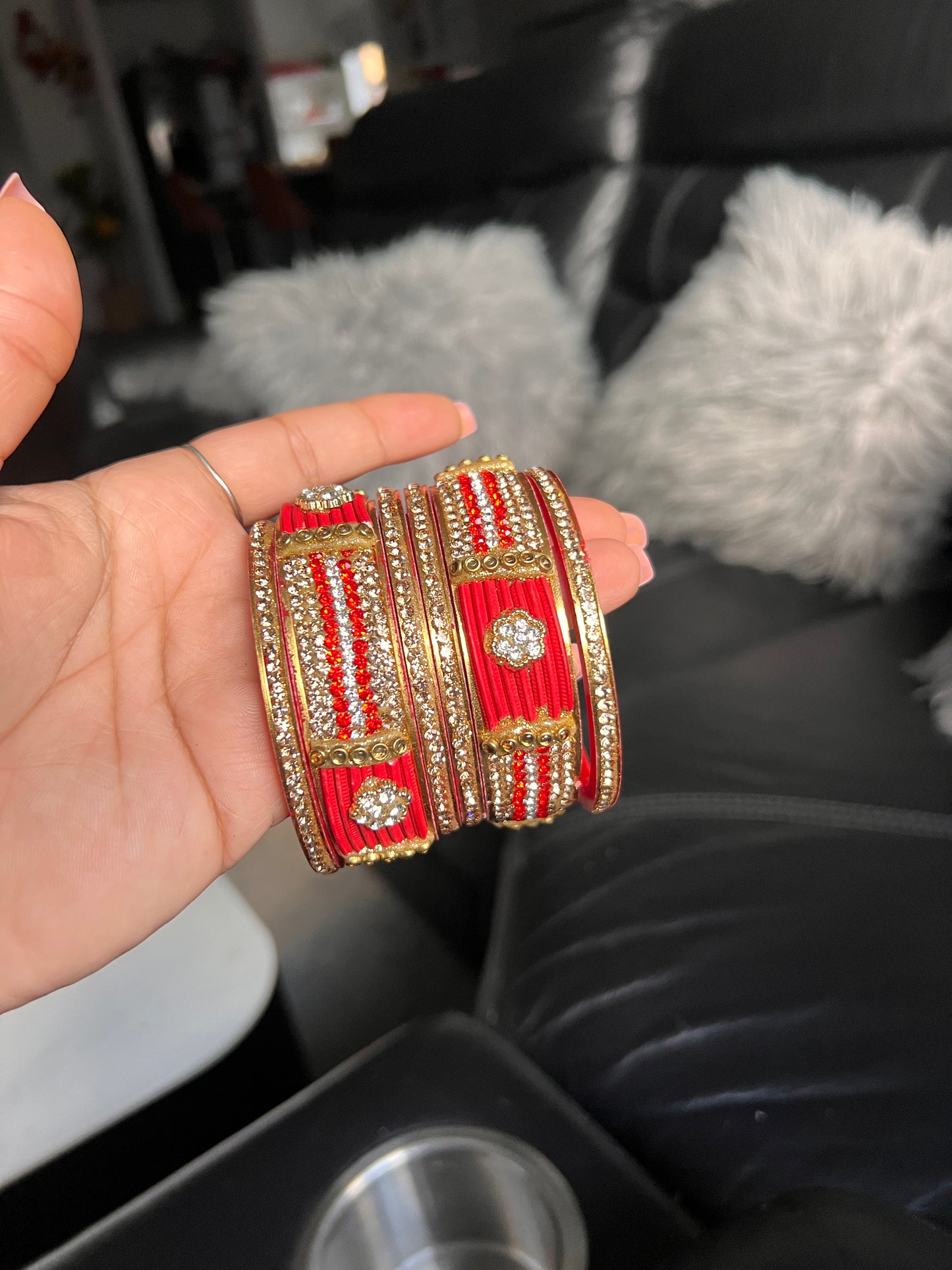 Laakh bangles set