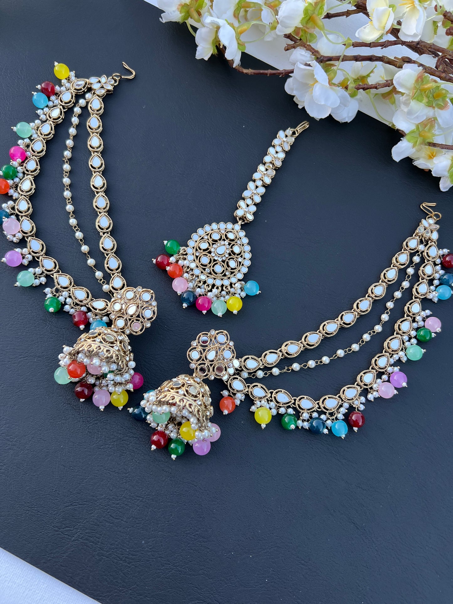 Sheesha bahubali tikka set