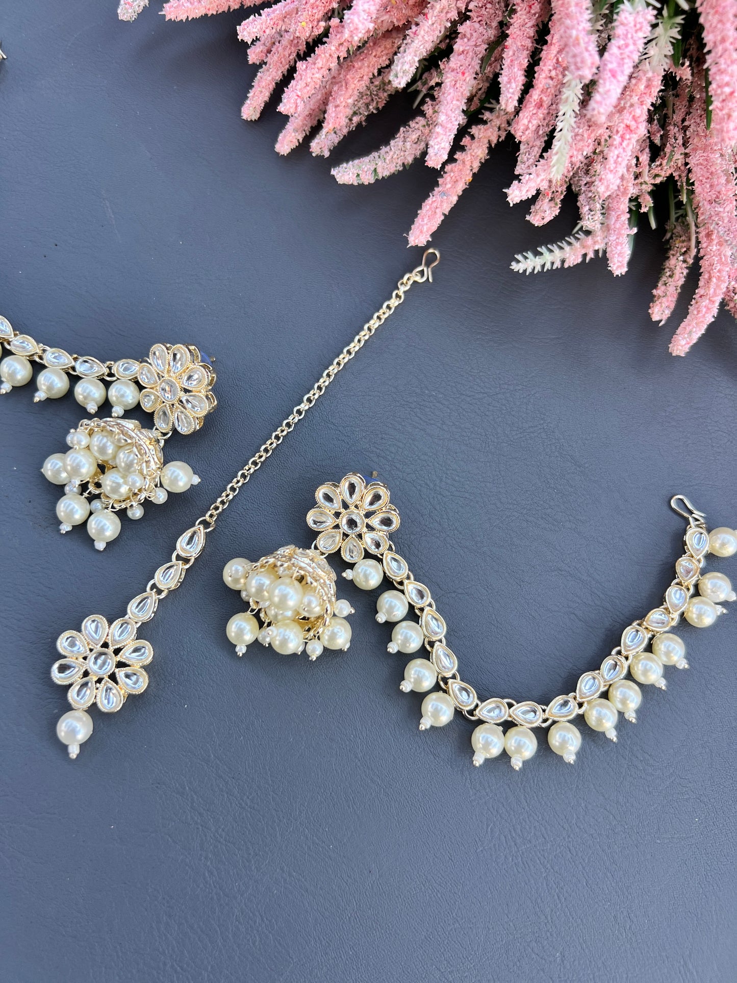 Rini Jhumki tikka set
