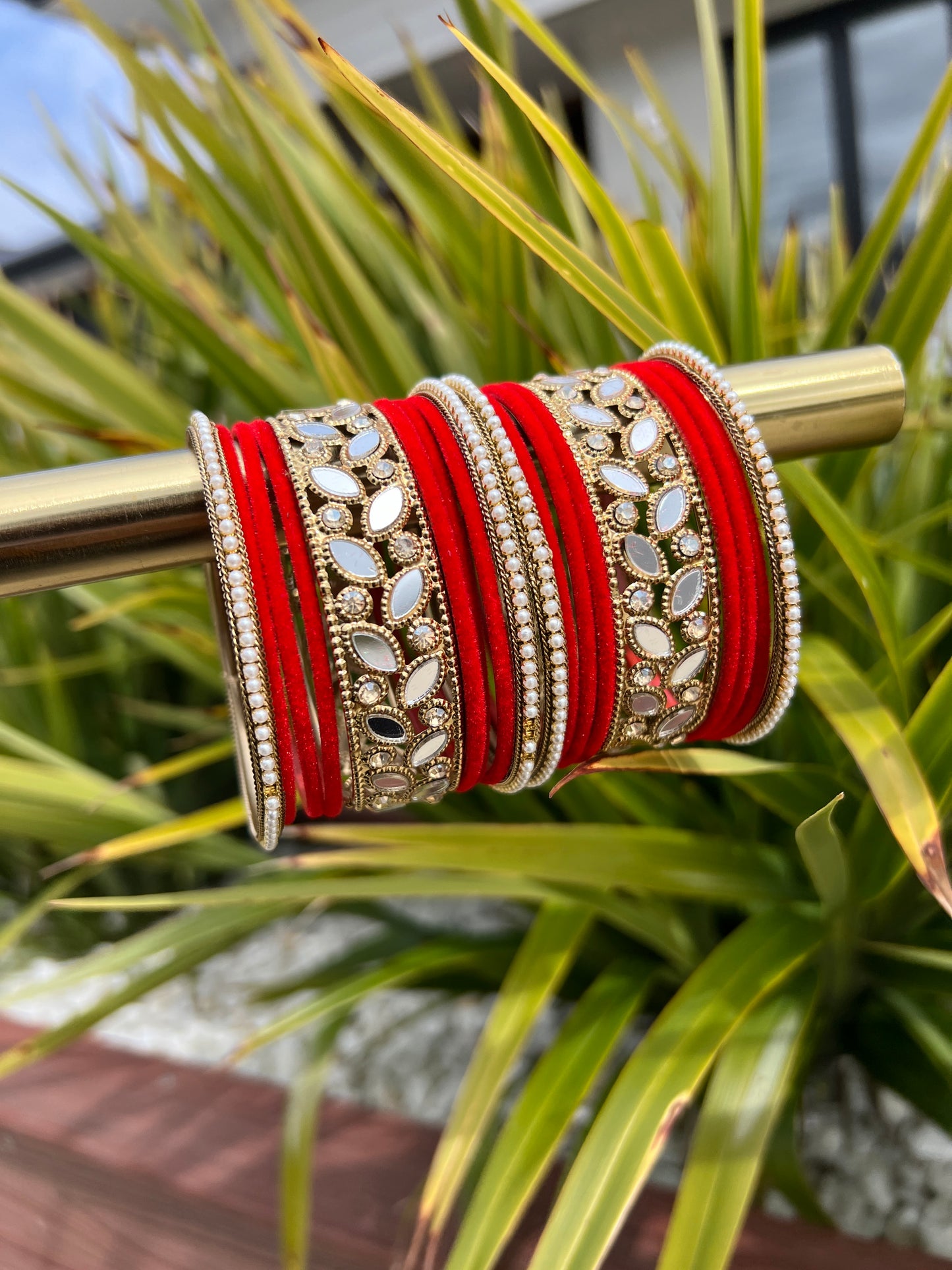 Kaveri Red bangles set