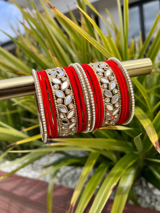Kaveri Red bangles set