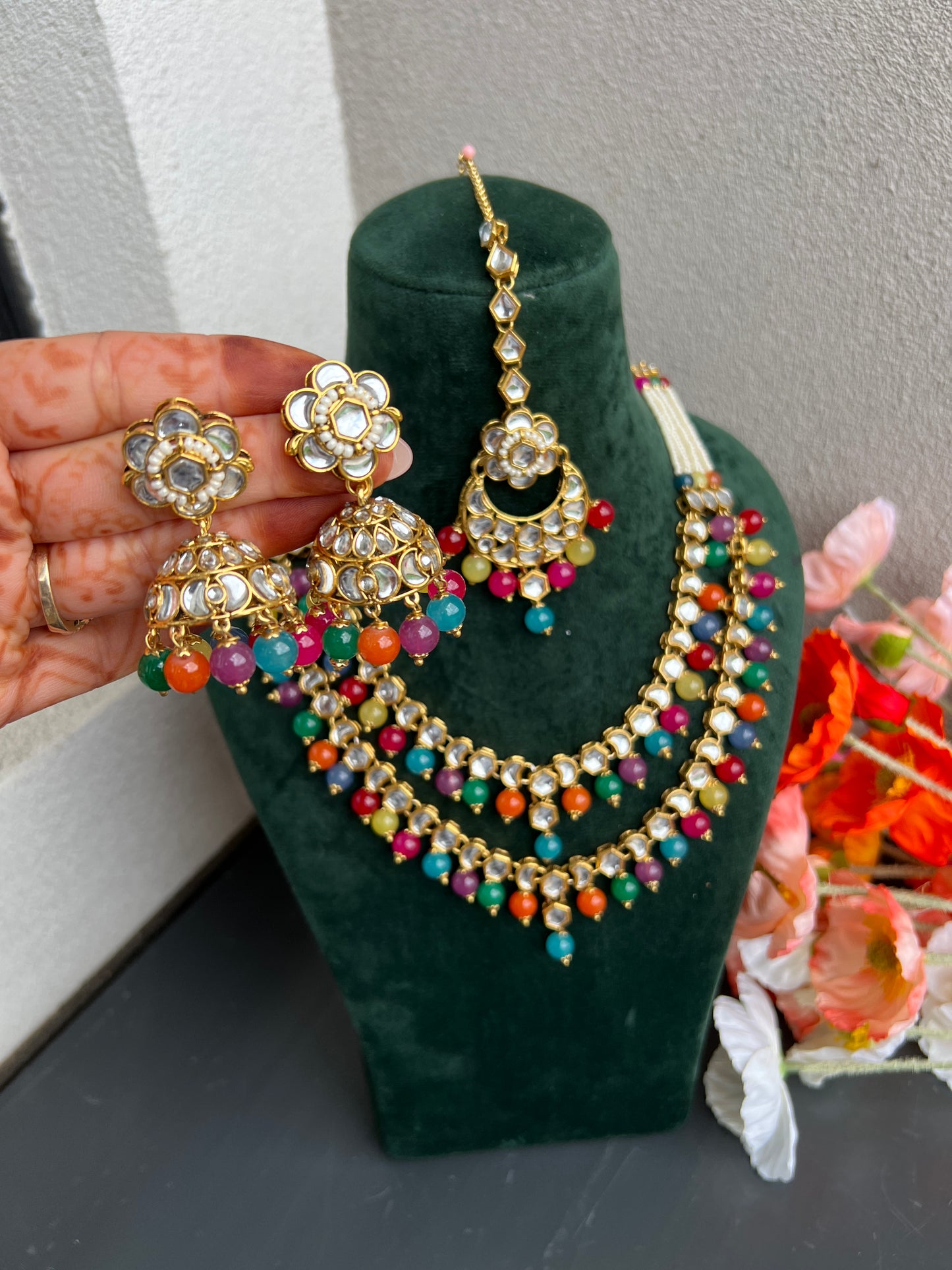 Aanika necklace set
