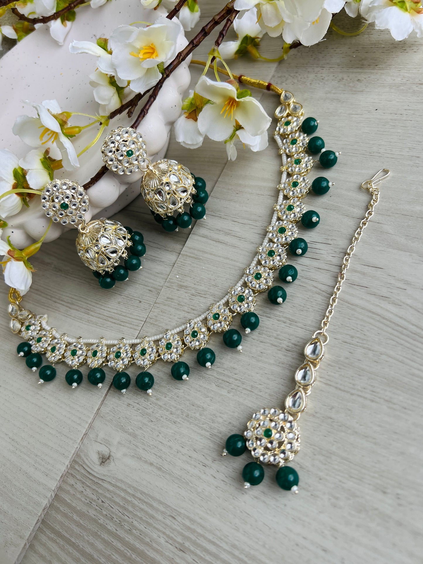 Kanika necklace set