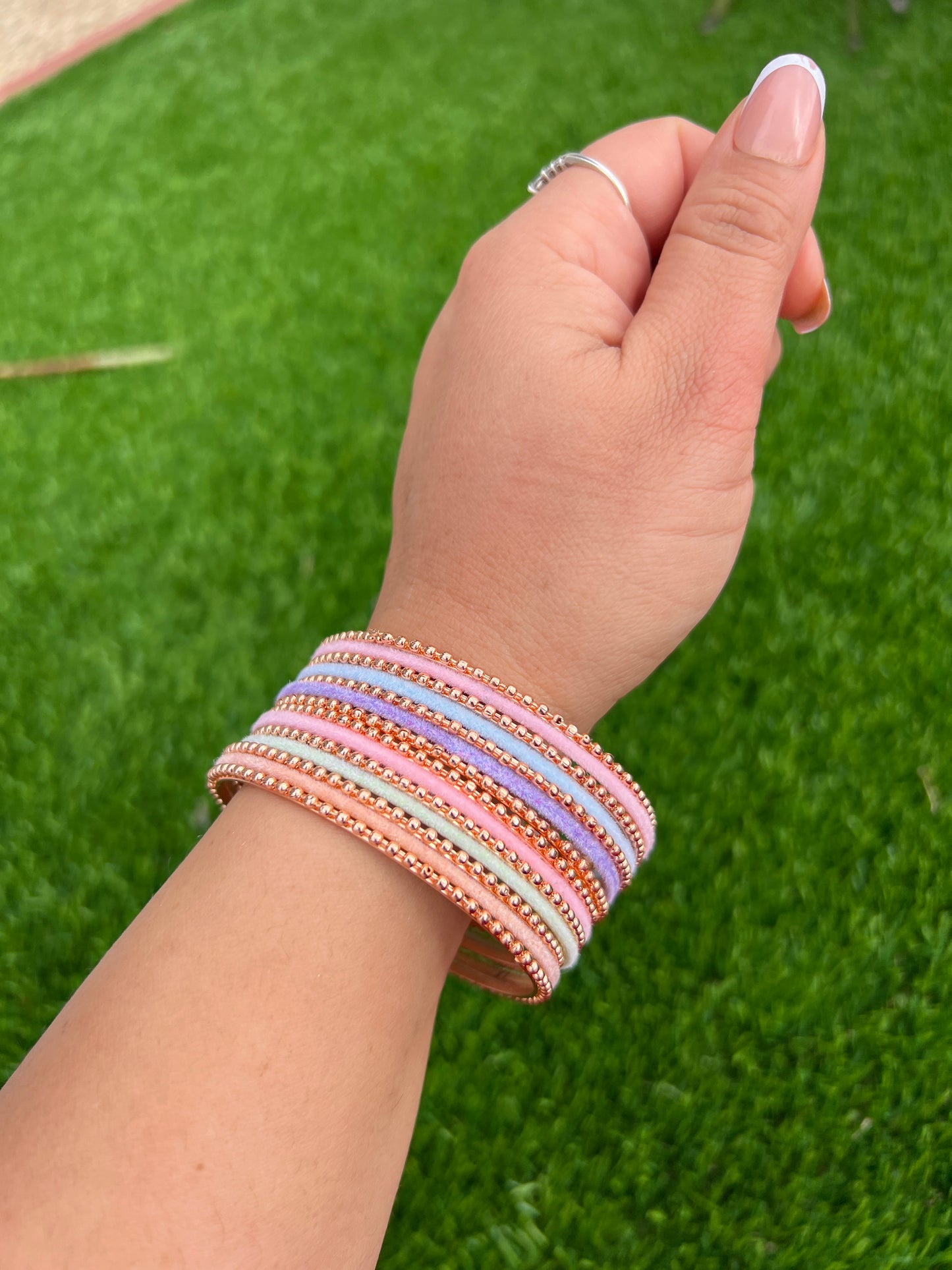 Pastel bangles set
