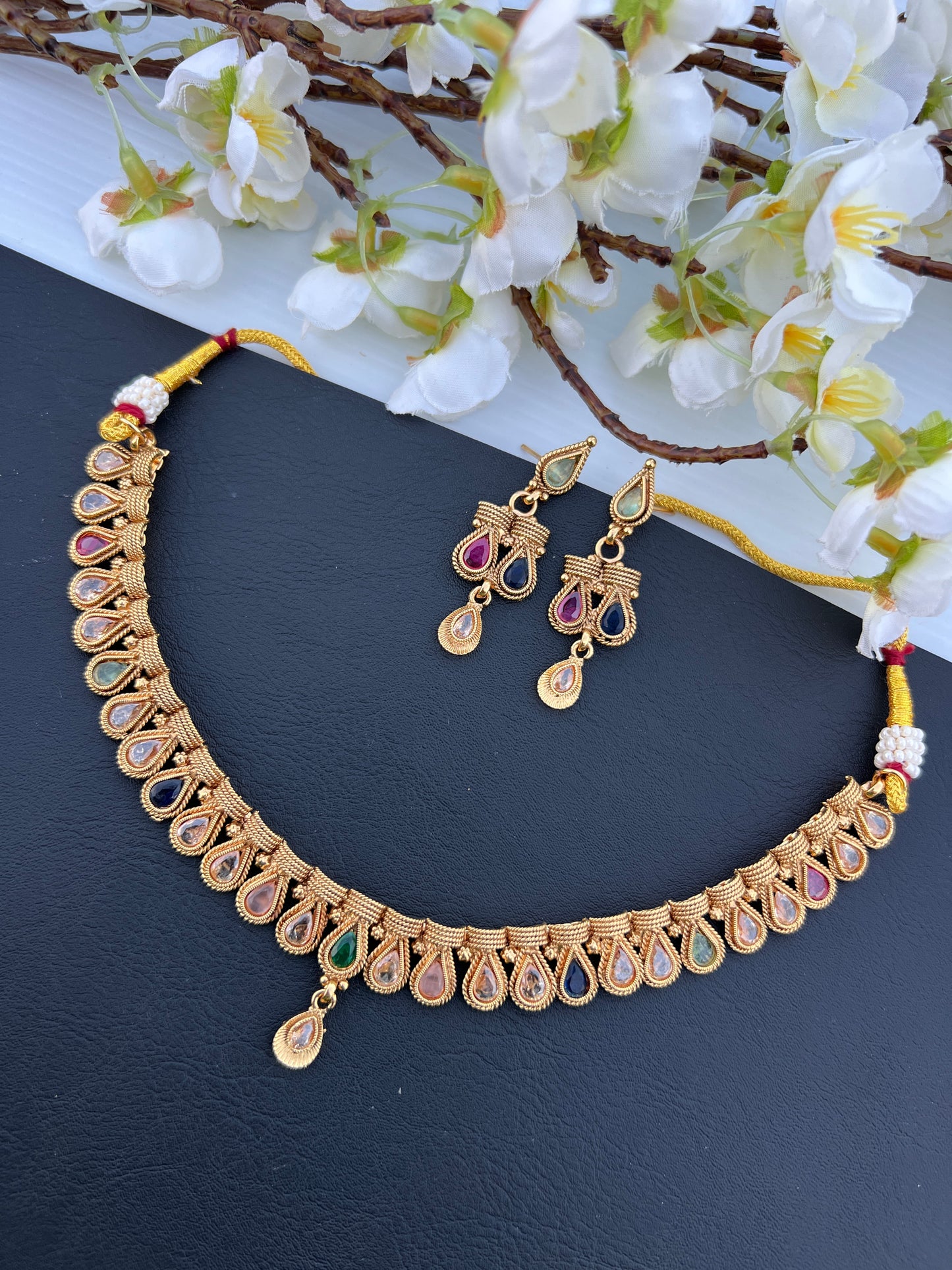 Riya necklace set