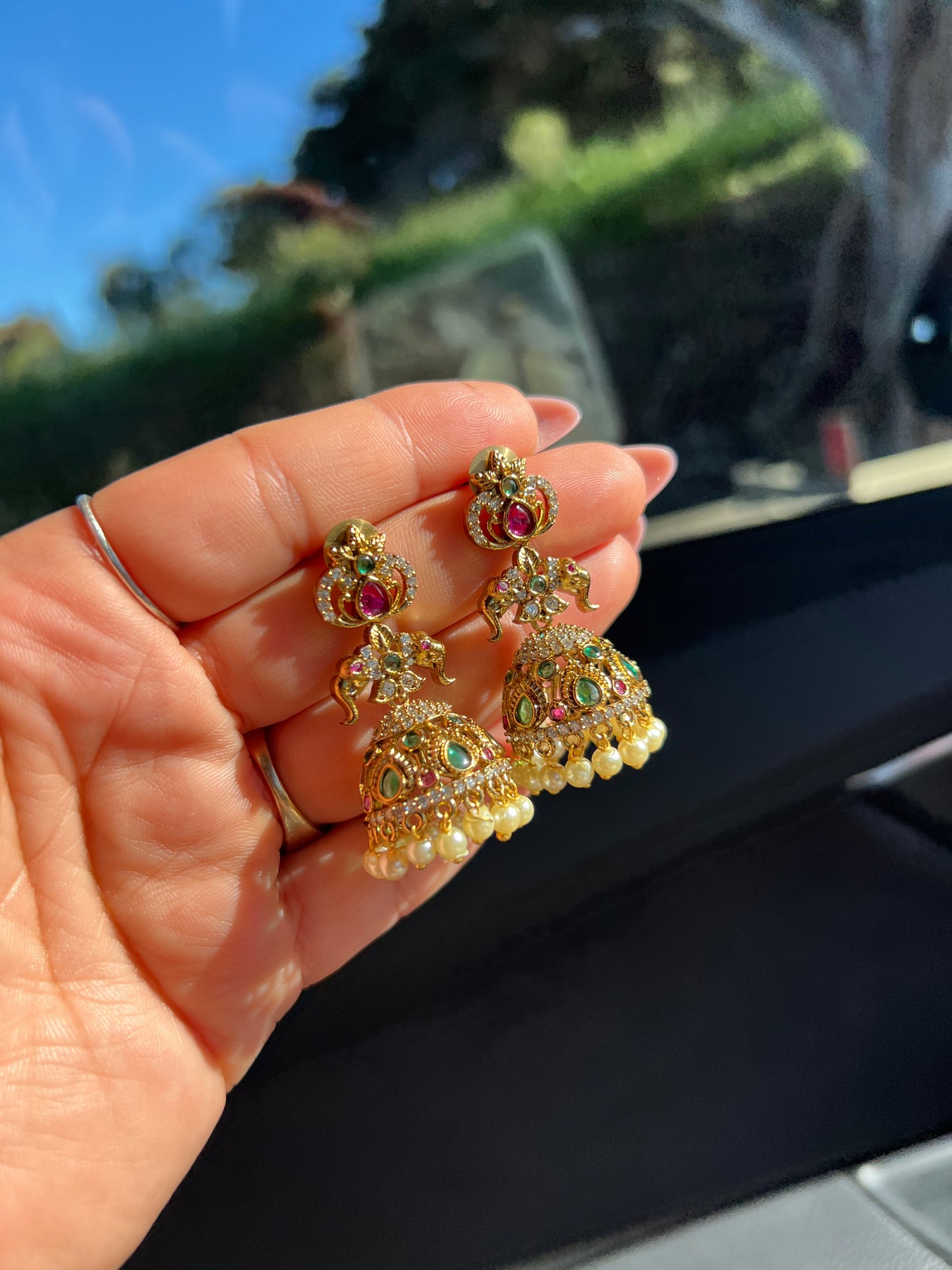 Kayra Victoria jhumki