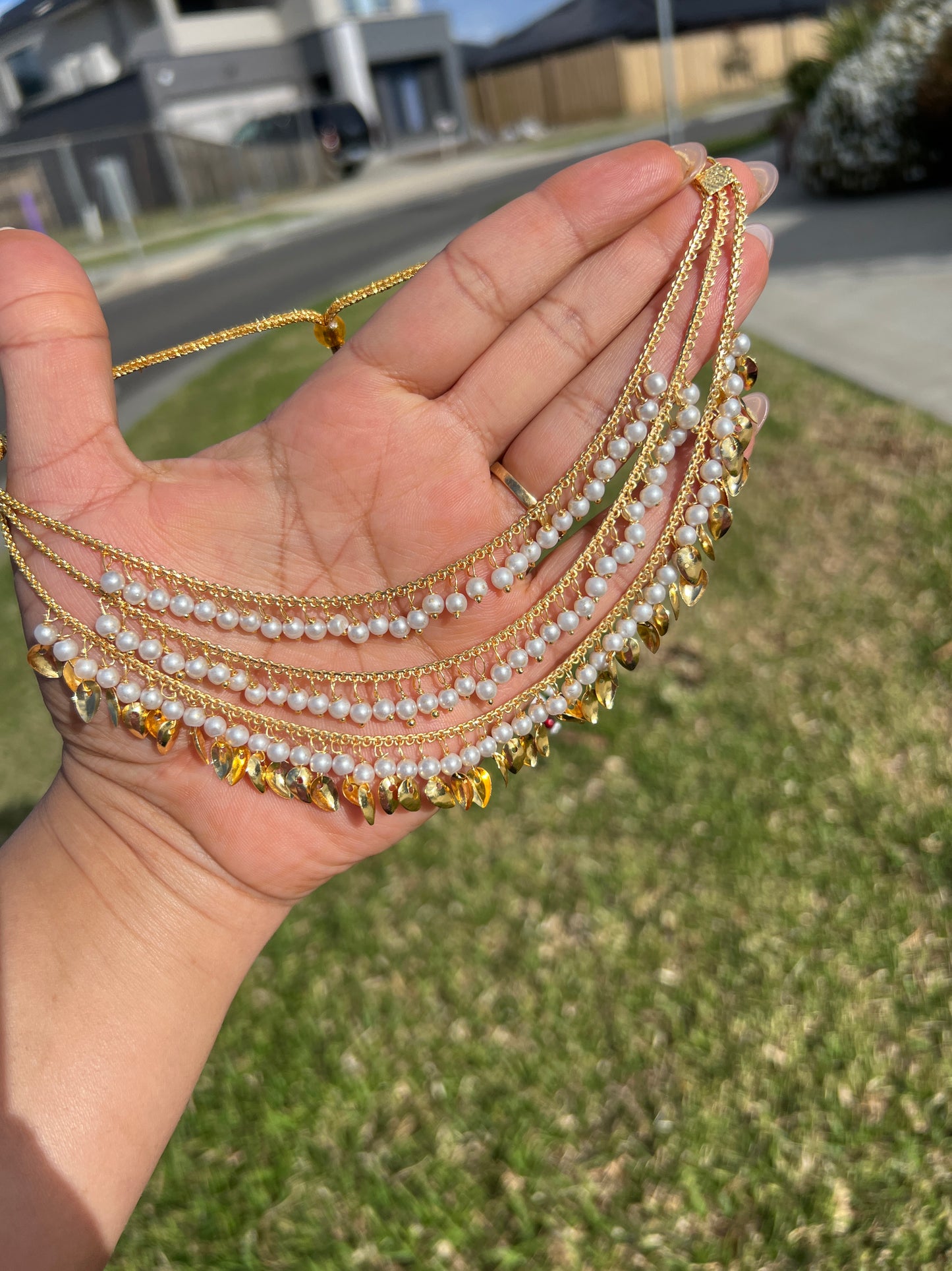 Amani neckline