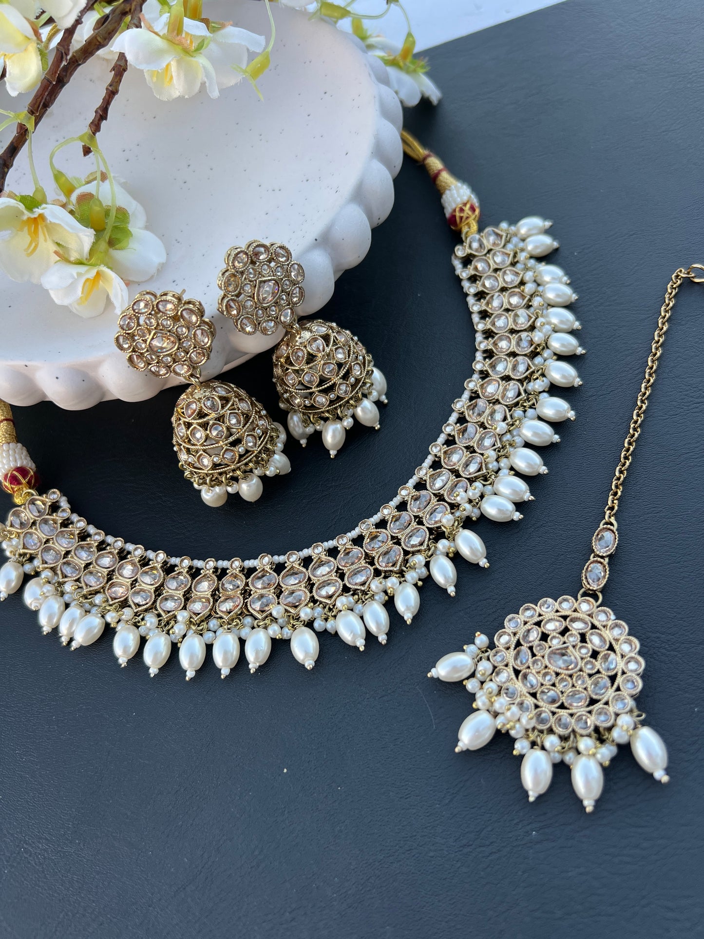 Sameera necklaces set