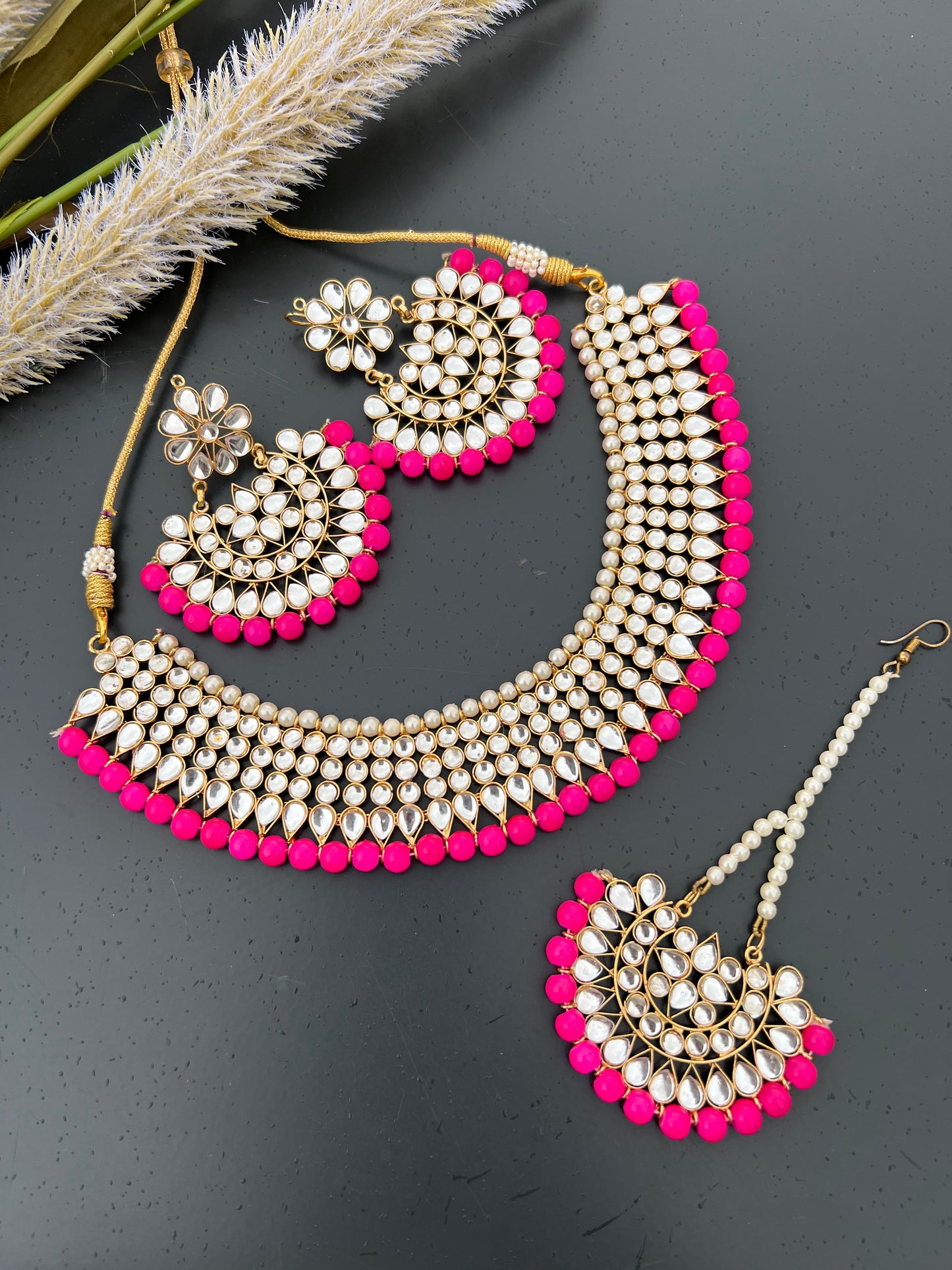 Aashi necklace set