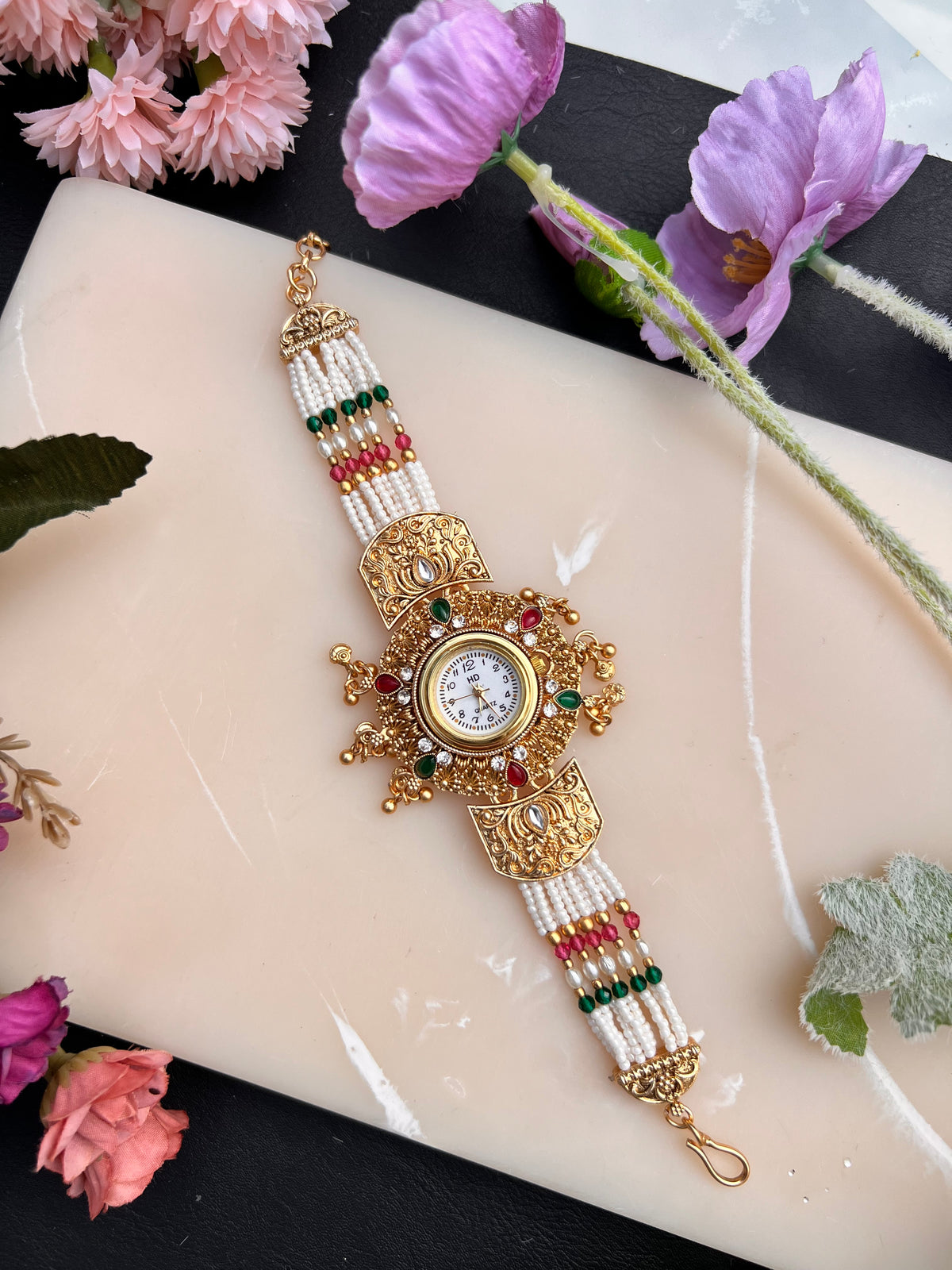 Siyara watch