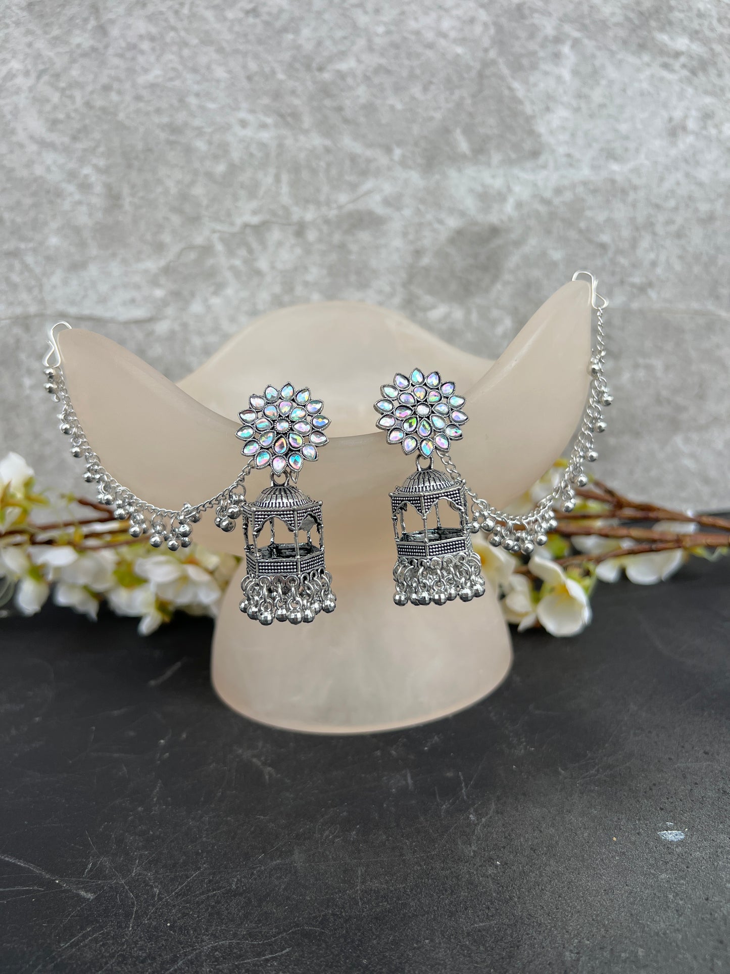 Rashi jhumki