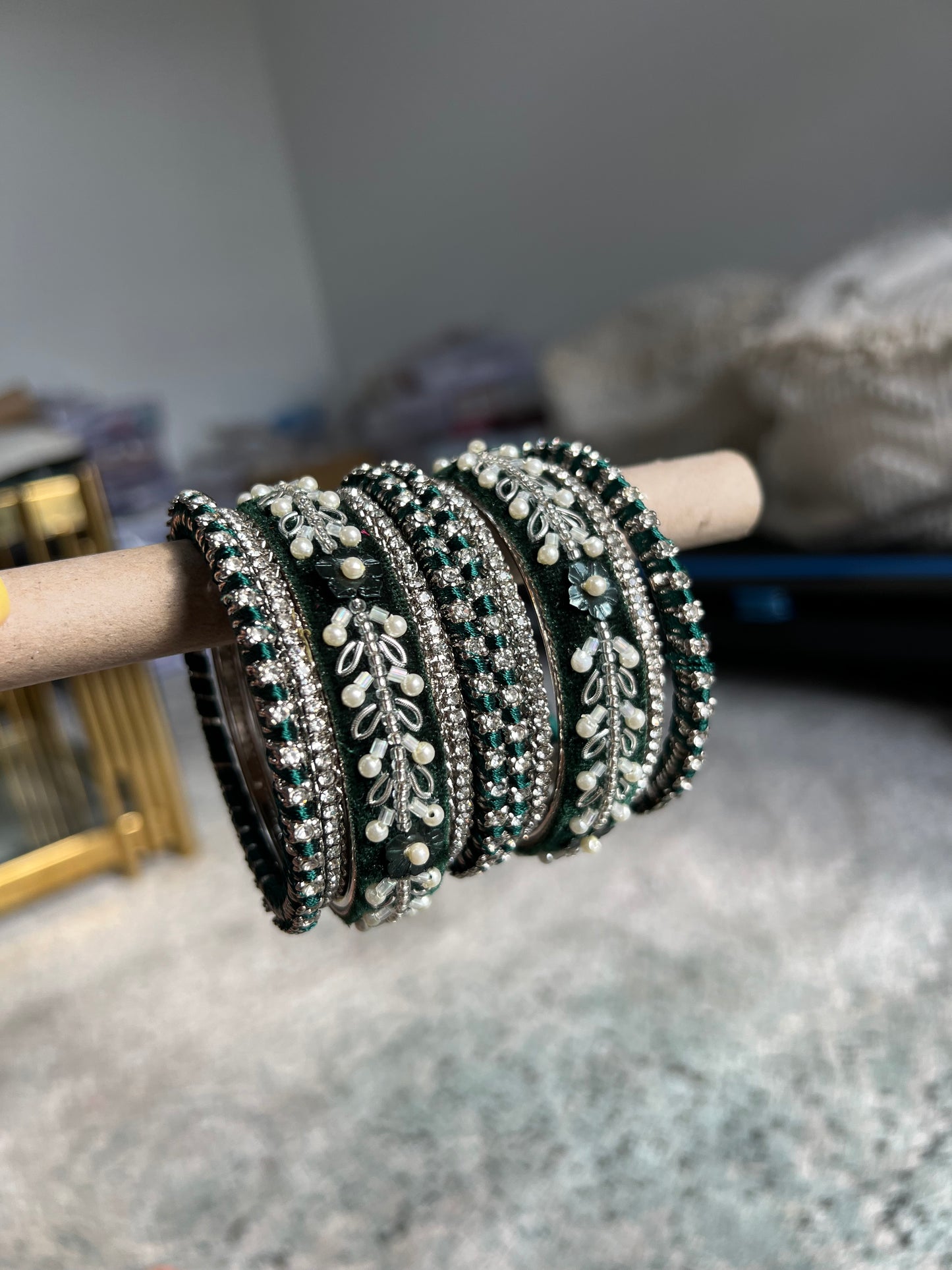 Savreen emerald green bangles