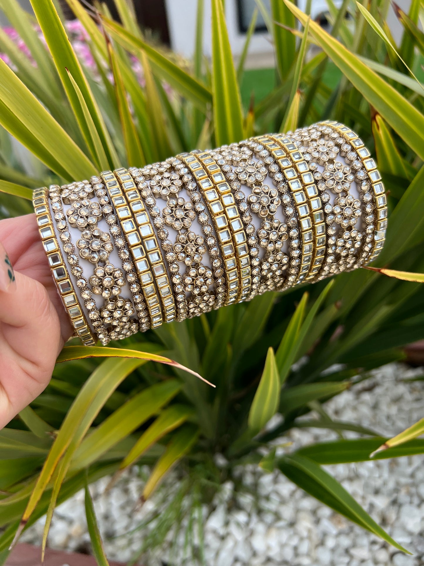 Aarzoo bangles set