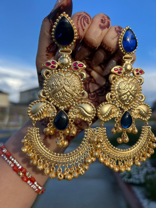 Tammana oversize earrings