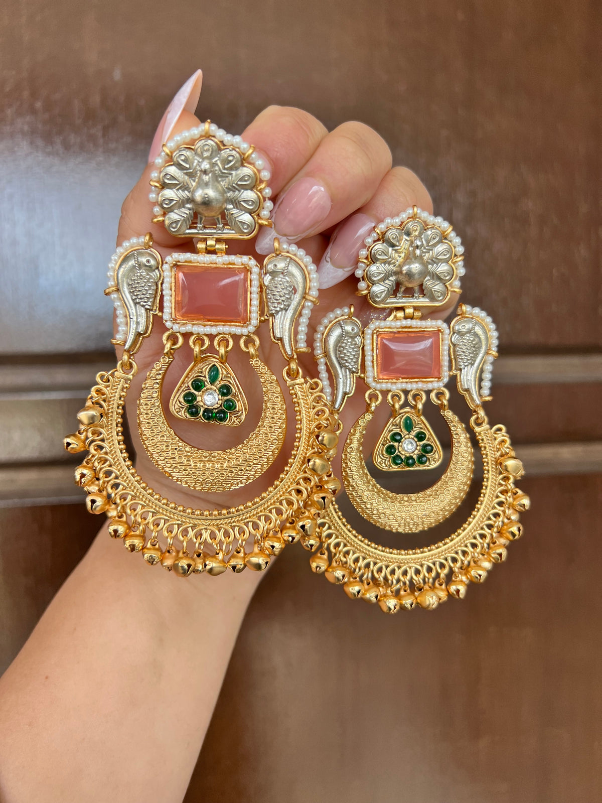 Suhana oversized earrings